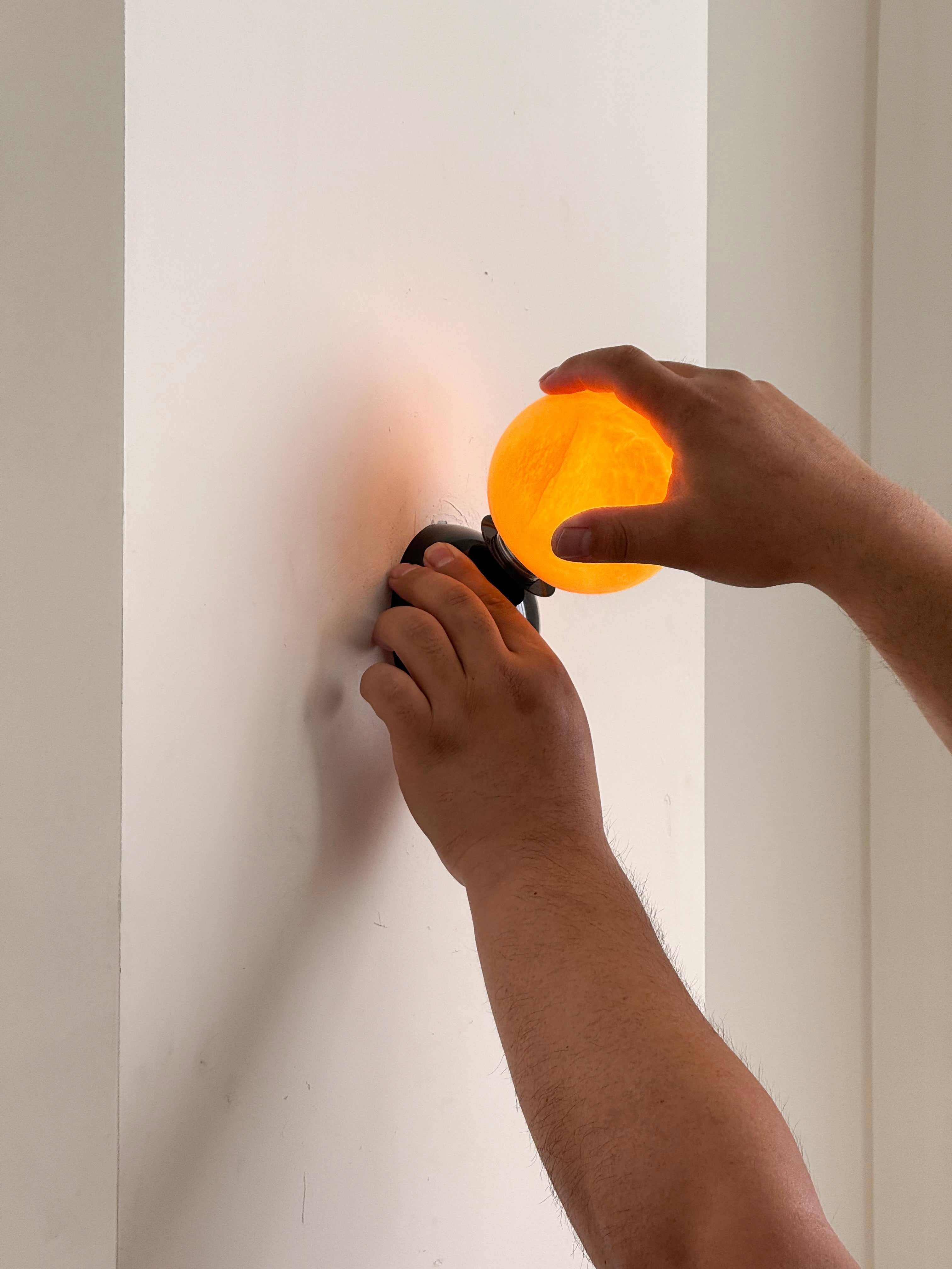 Arca Modern Minimalist Eclipse Mrable Metal Wall Lamp - Lamp Copper
