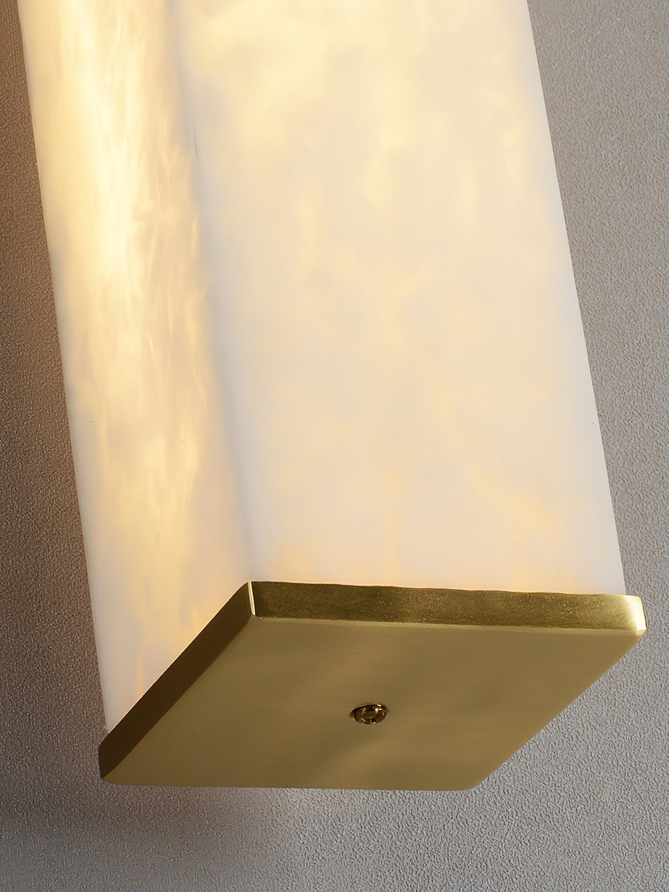 Arcus Lampe Murale Applique Style Élégant Minimaliste Moderne en Laiton et Albâtre - Neutralighting