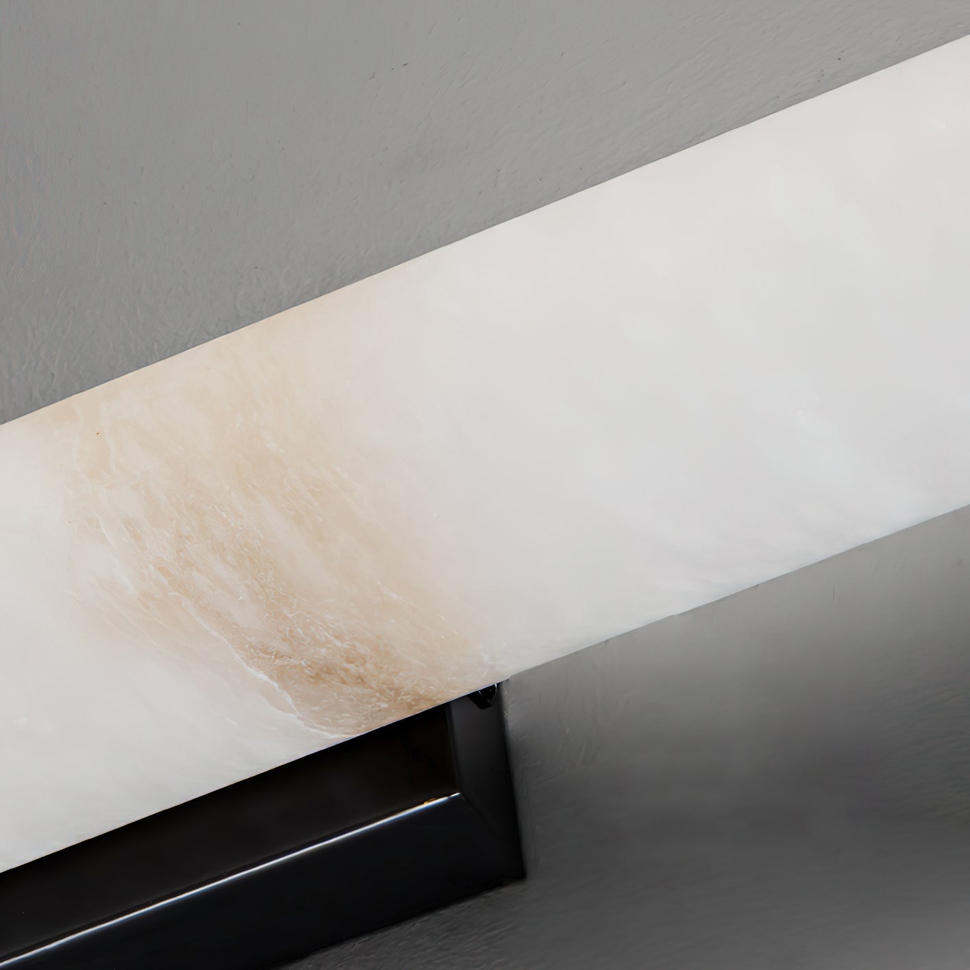 Arcus Lampe Murale Applique Style Élégant Minimaliste Moderne en Laiton et Albâtre - Neutralighting