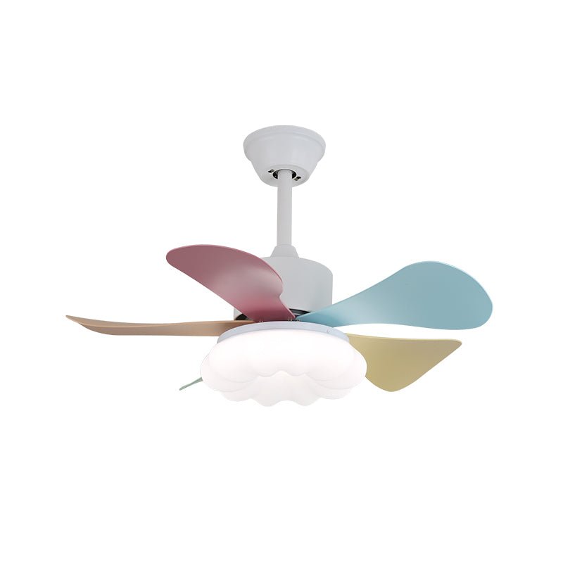 Vue détaillée du plafonnier ventilateur Liora en verre multicolore