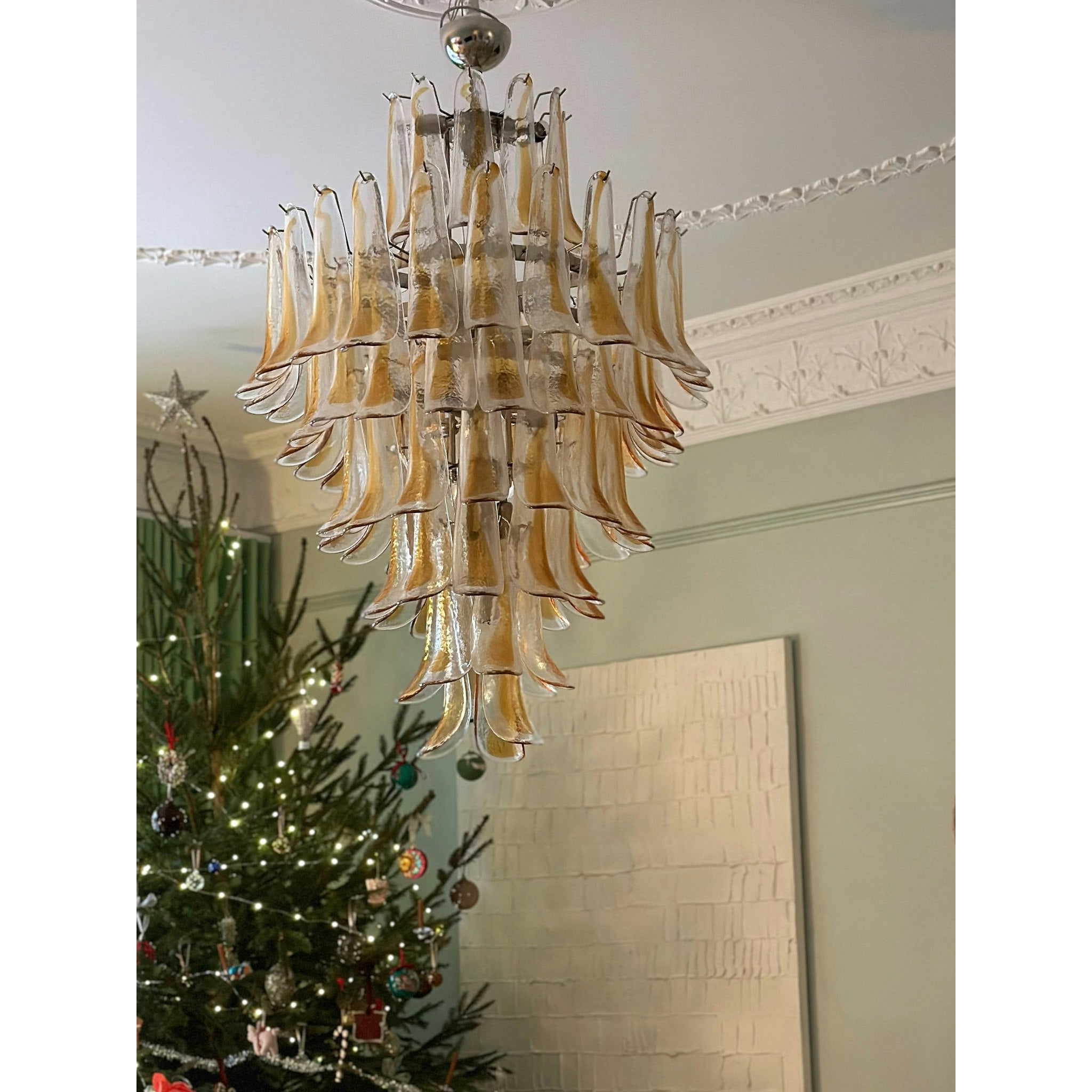 Zinc Lustre en Verre et Métal Postmoderne de Luxe en Forme de Pétale - Neutralighting