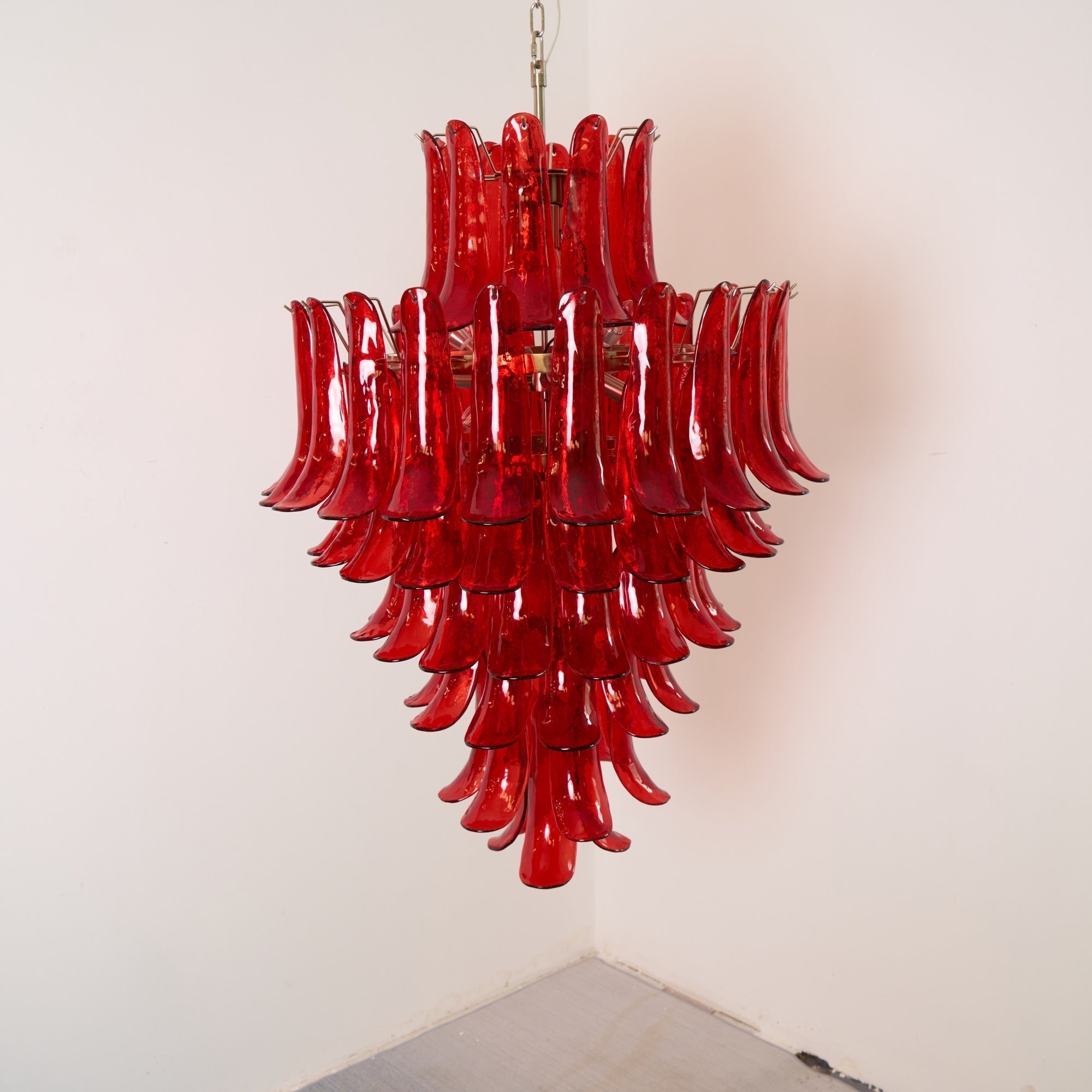 Zinc Lustre en Verre et Métal Postmoderne de Luxe en Forme de Pétale - Neutralighting