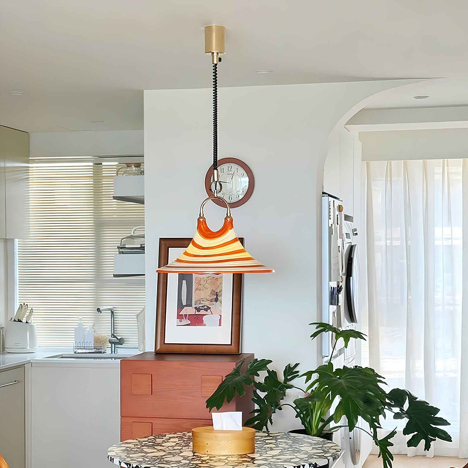 Aria Lustre en Plastique à Créativité Individuelle en Forme de Trompette - Neutralighting