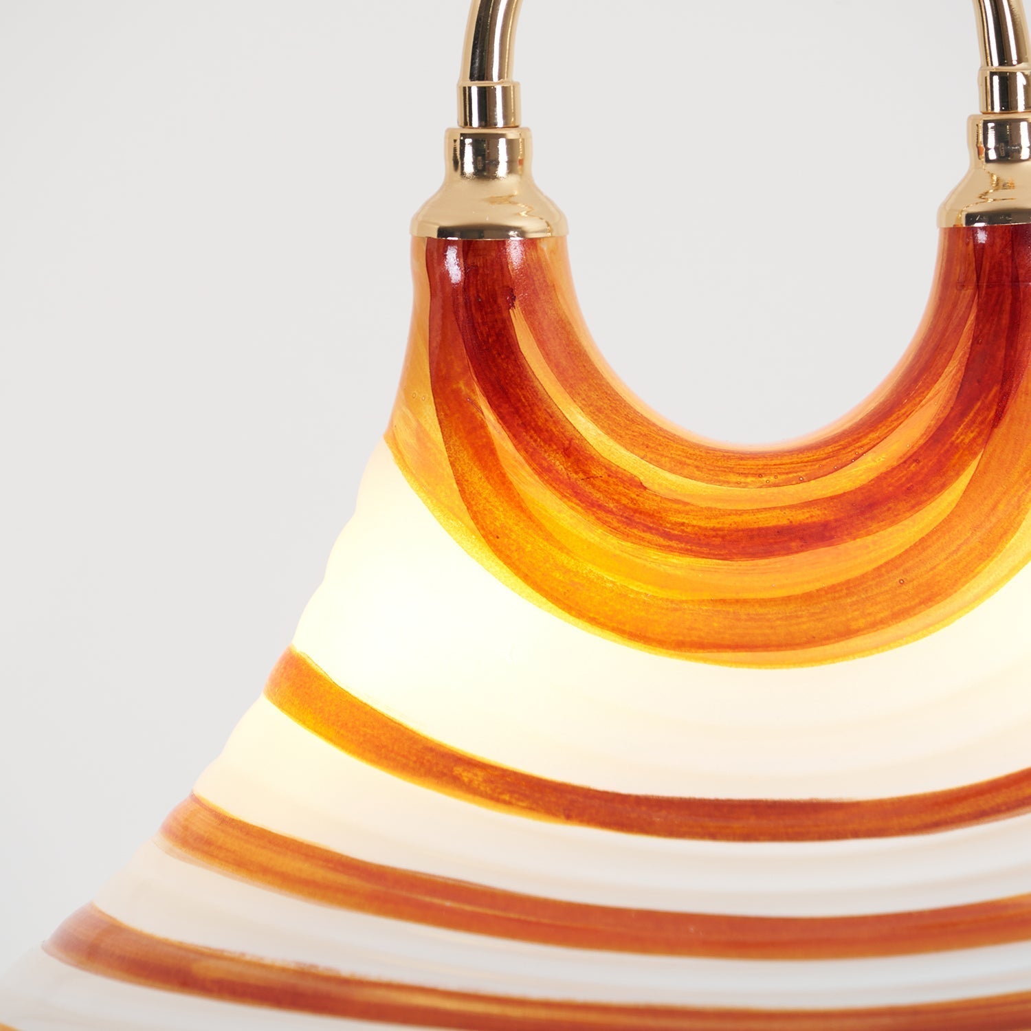 Aria Lustre en Plastique à Créativité Individuelle en Forme de Trompette - Neutralighting