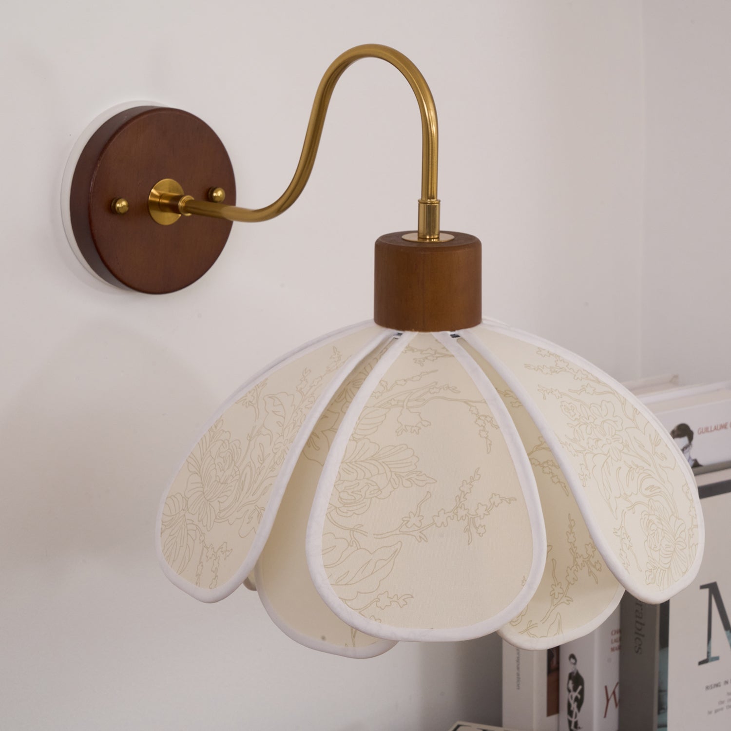 Yuki Applique Murale Florale en Bois et Tissu - Neutralighting