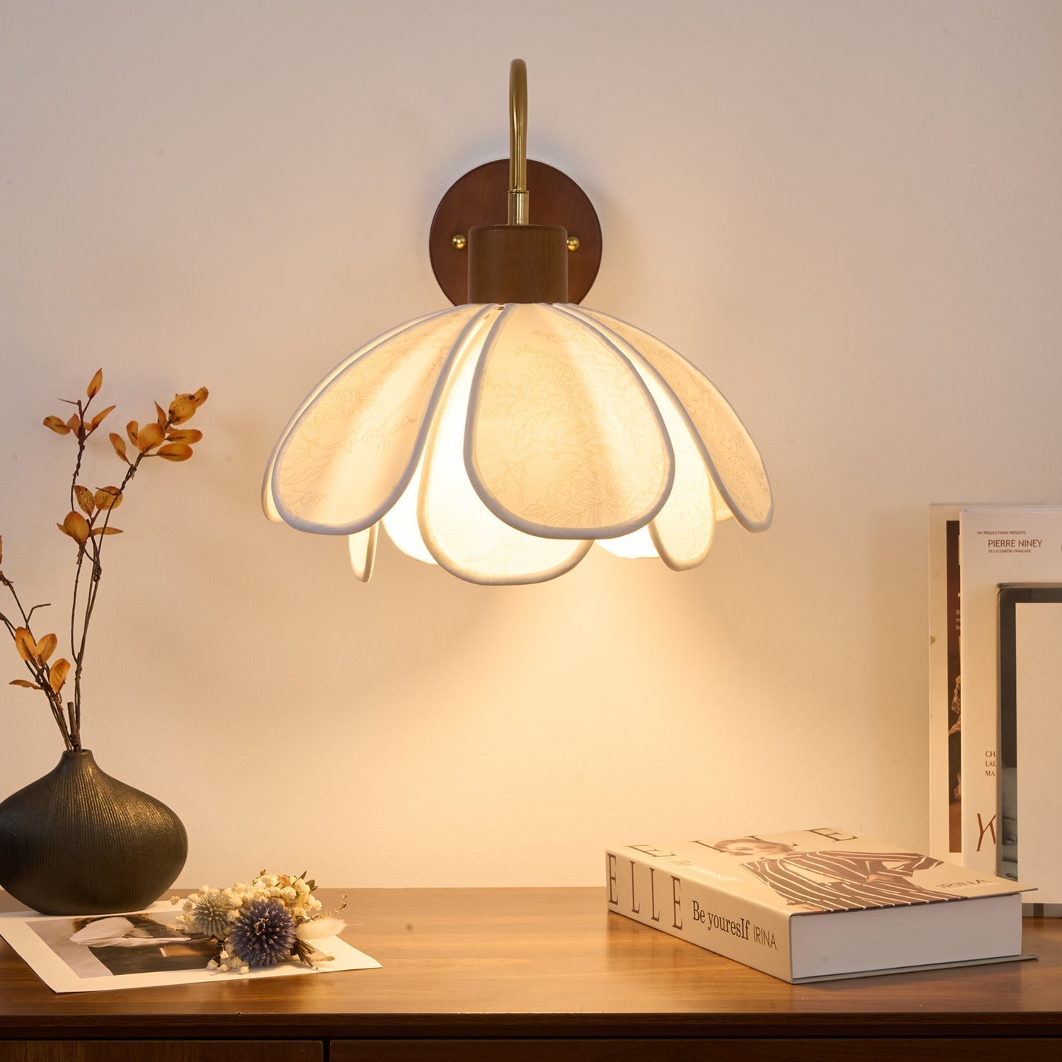 Yuki Applique Murale Florale en Bois et Tissu - Neutralighting