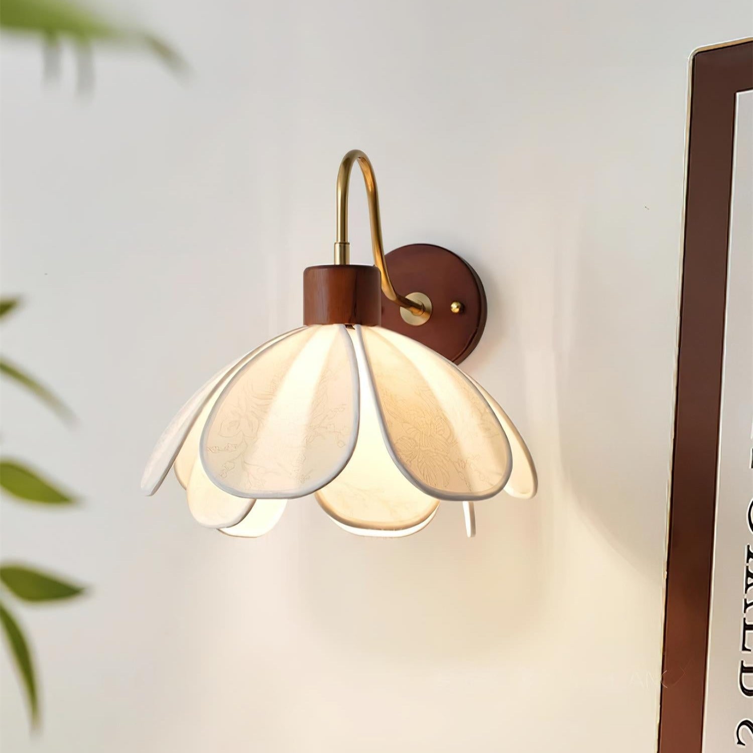 Yuki Applique Murale Florale en Bois et Tissu - Neutralighting