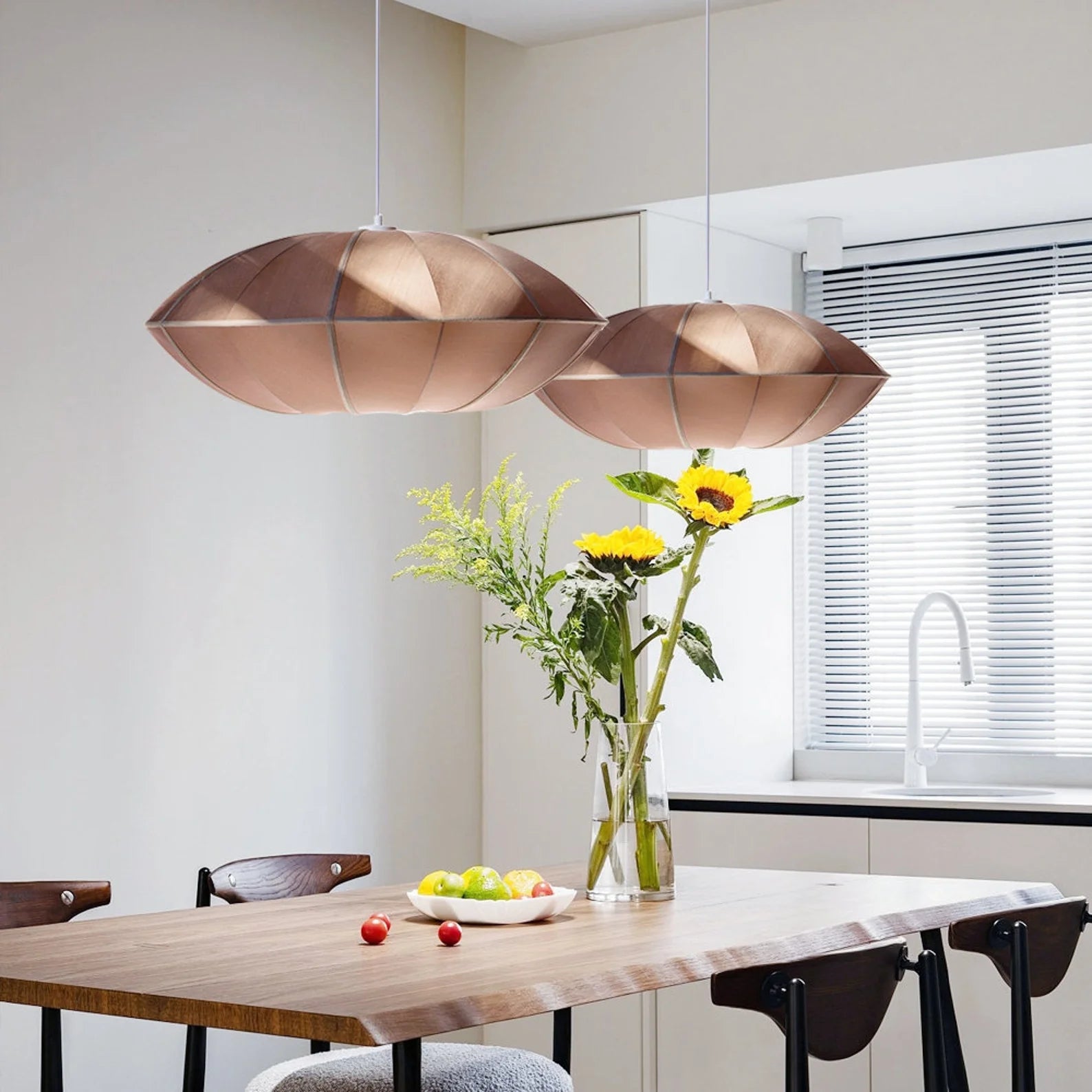 Tansu Lanterne Classique LED Suspension Salle à Manger - Neutralighting