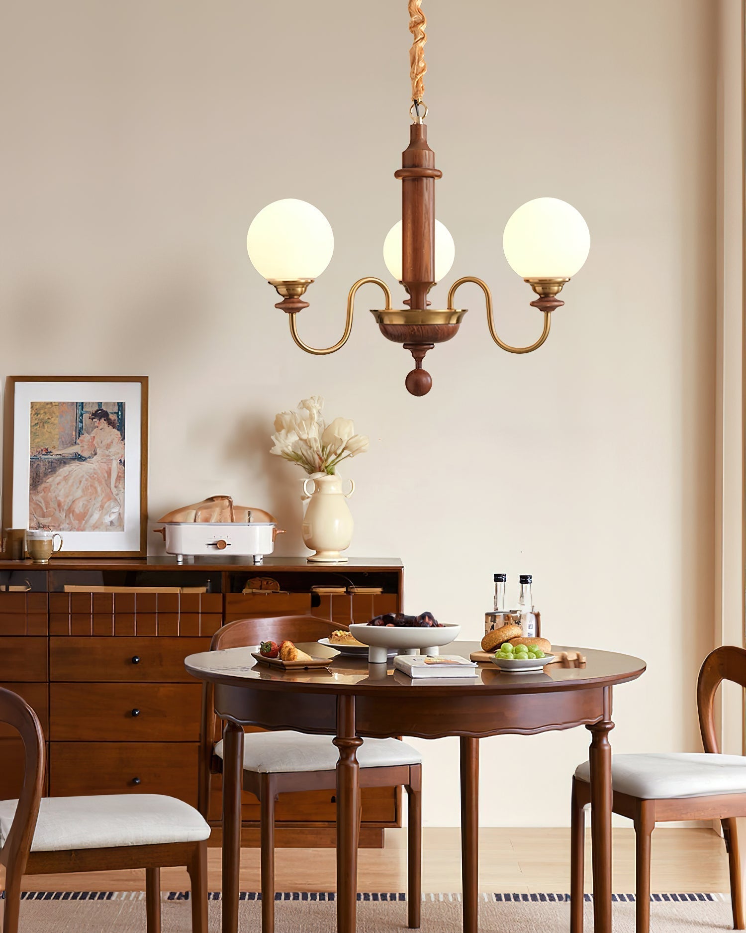 Nyvinia Vintage Brass Glass Chandelier - Blowlighting