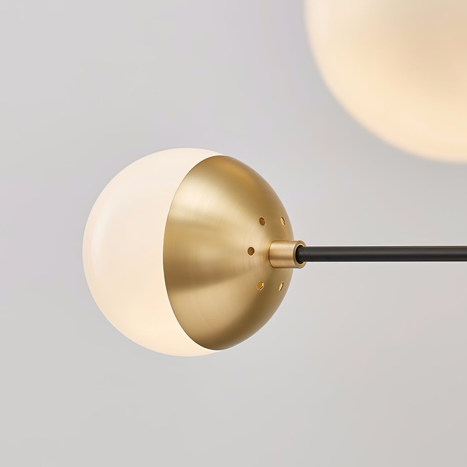 Ultra Chandelier Métal Laiton Verre Minimaliste Moderne - Neutralighting