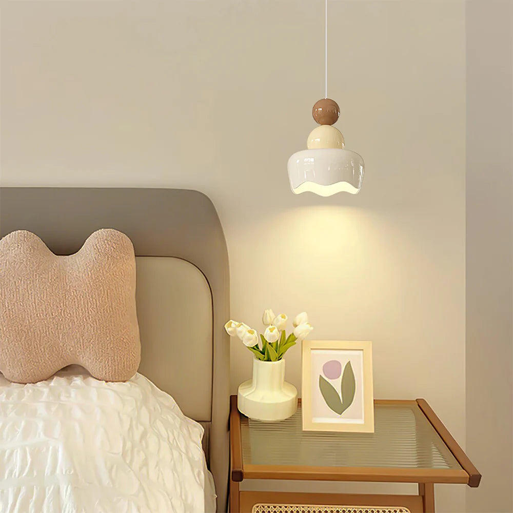 Valentina Poupée Sunny Rain LED Suspension Crème Résine Chambre à coucher - Neutralighting