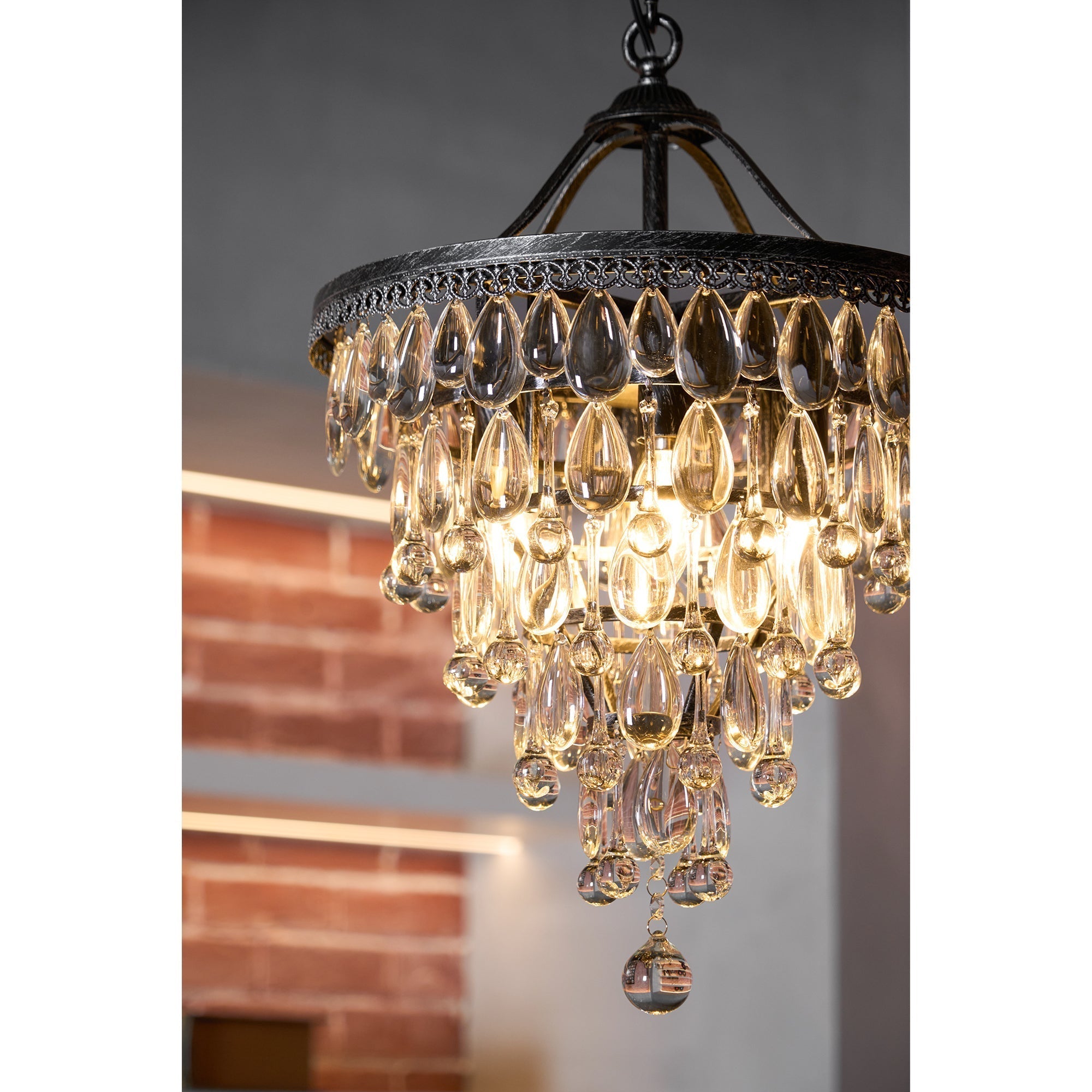 Blink Lustre Unique En Cristal Et Métal En Forme De Pyramide Inversée - Neutralighting