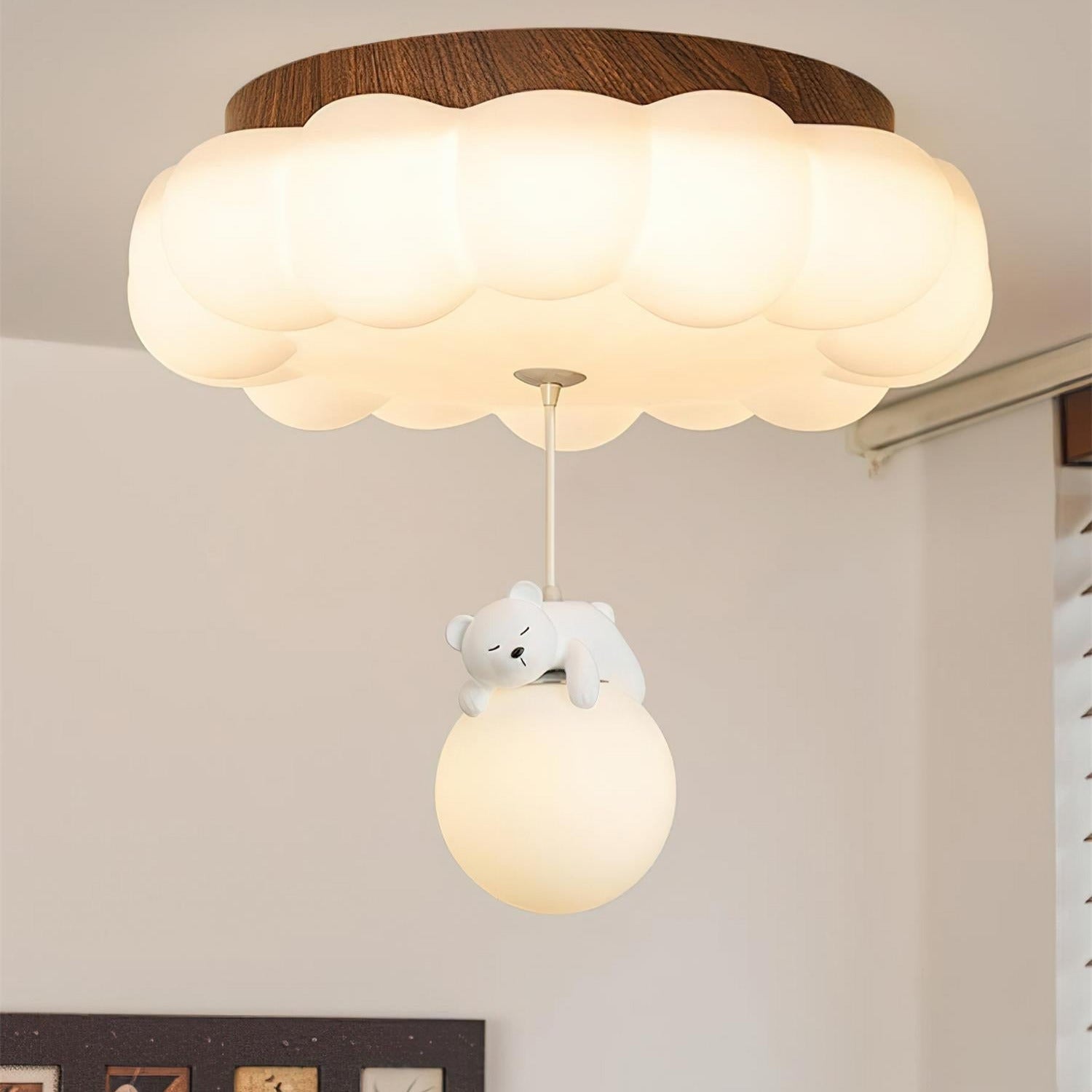 Quen Plafonnier ludique ourson et gâteau pour chambre d’enfant