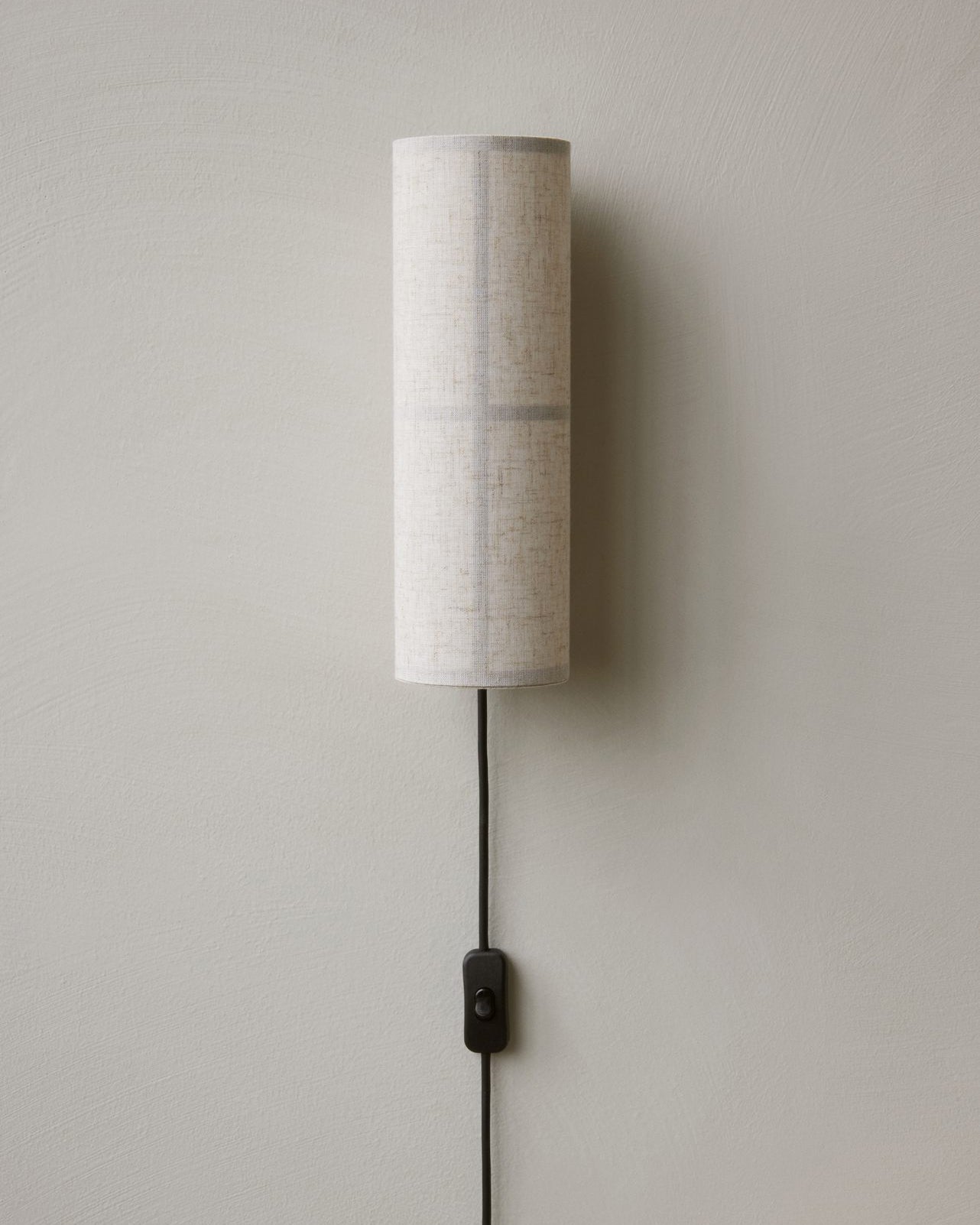 Abeleisa Cylinder Nordic Art Plug-in Fabric Wall Lamp - Neutralighting