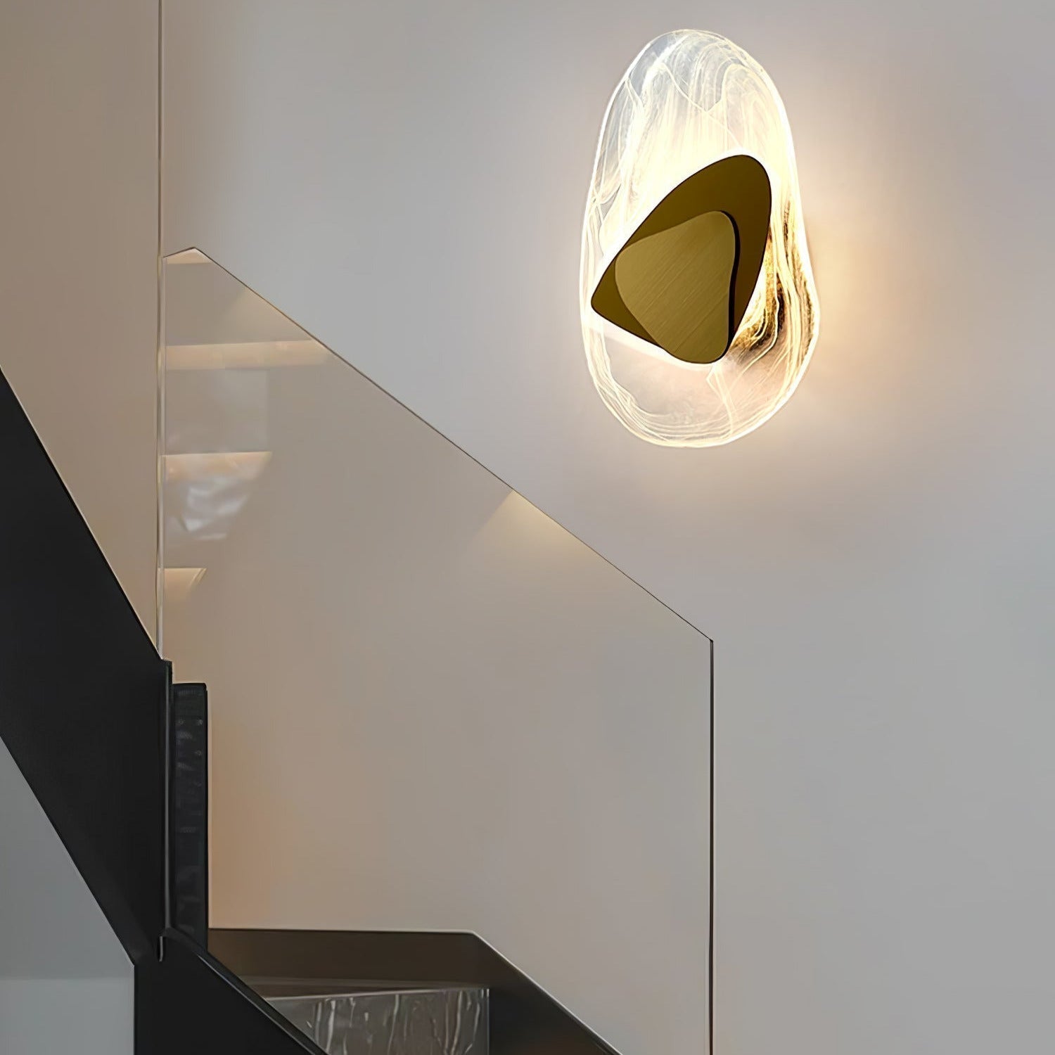 Beatrice Applique Murale Artistique en Verre Noir - Neutralighting