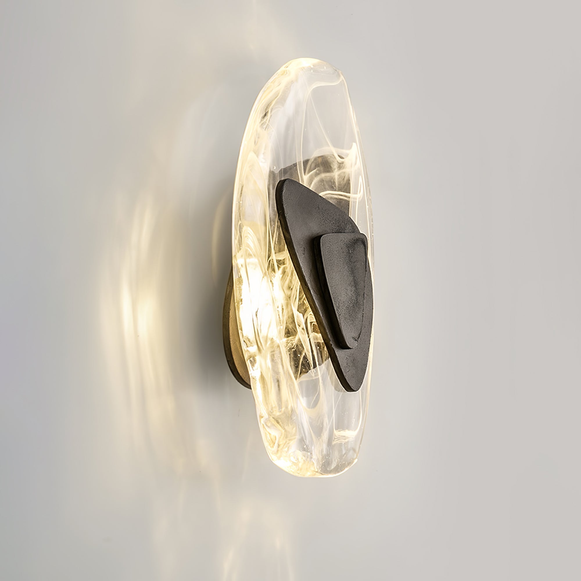 Beatrice Applique Murale Artistique en Verre Noir - Neutralighting