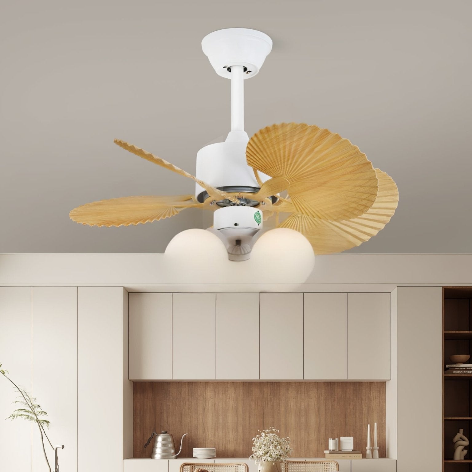 Ventilateur de plafond Aurelia avec pales en mouvement