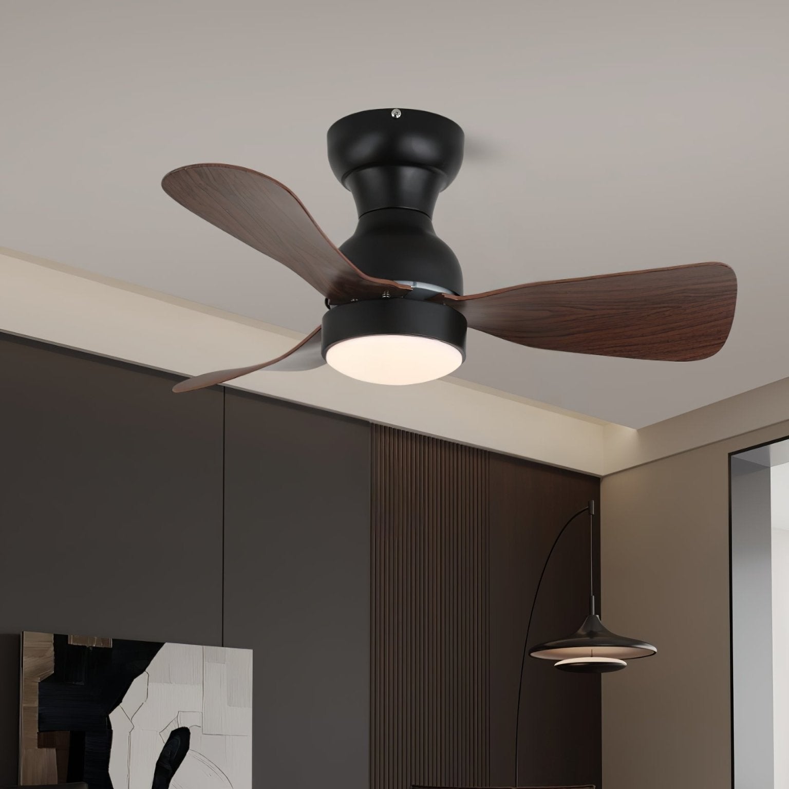 Ventilateur de plafond Aurdorus démontrant son design élégant et minimaliste