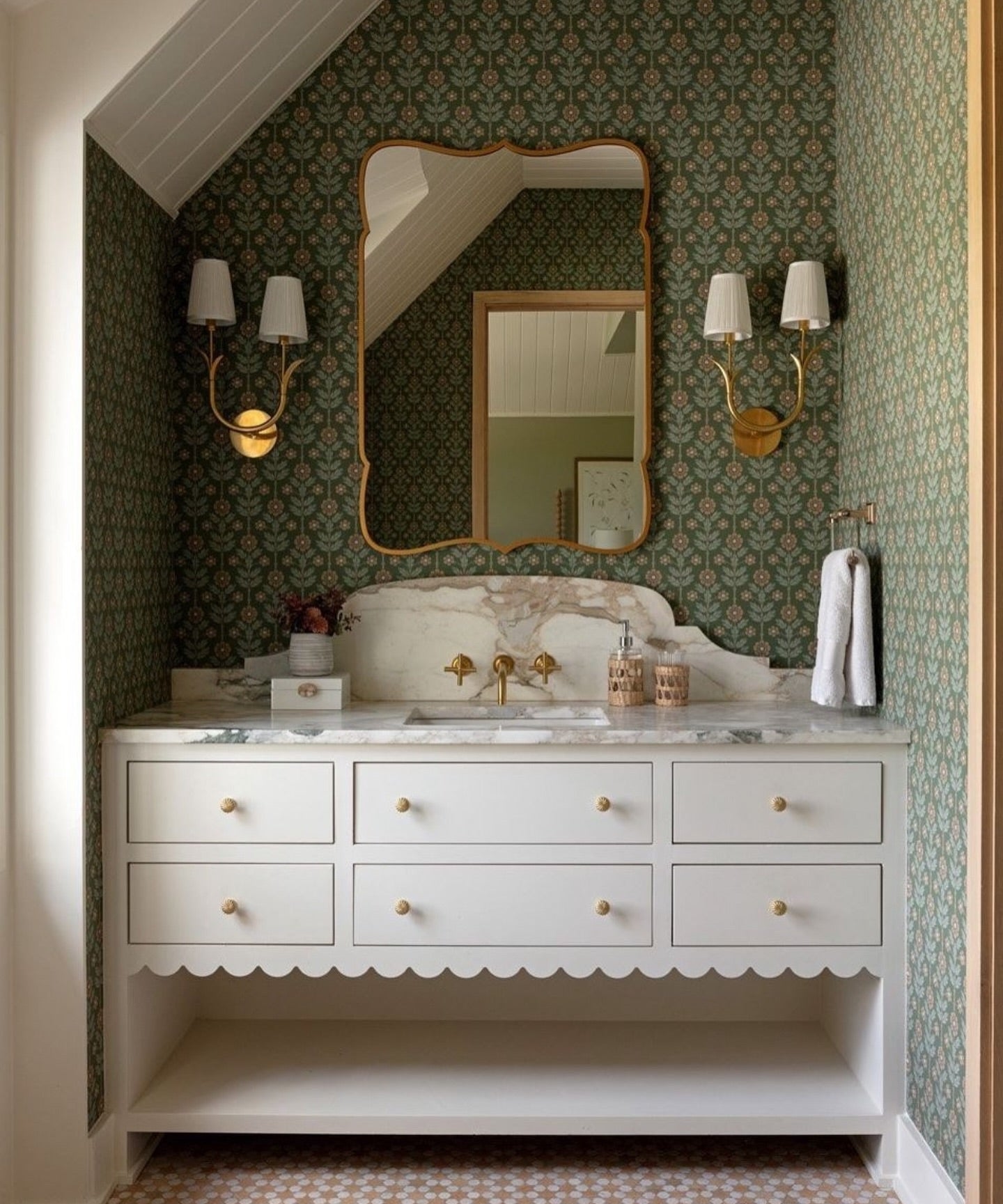 Elys Lampe Murale en Métal Laiton et Tissu Minimaliste Moderne - Neutralighting