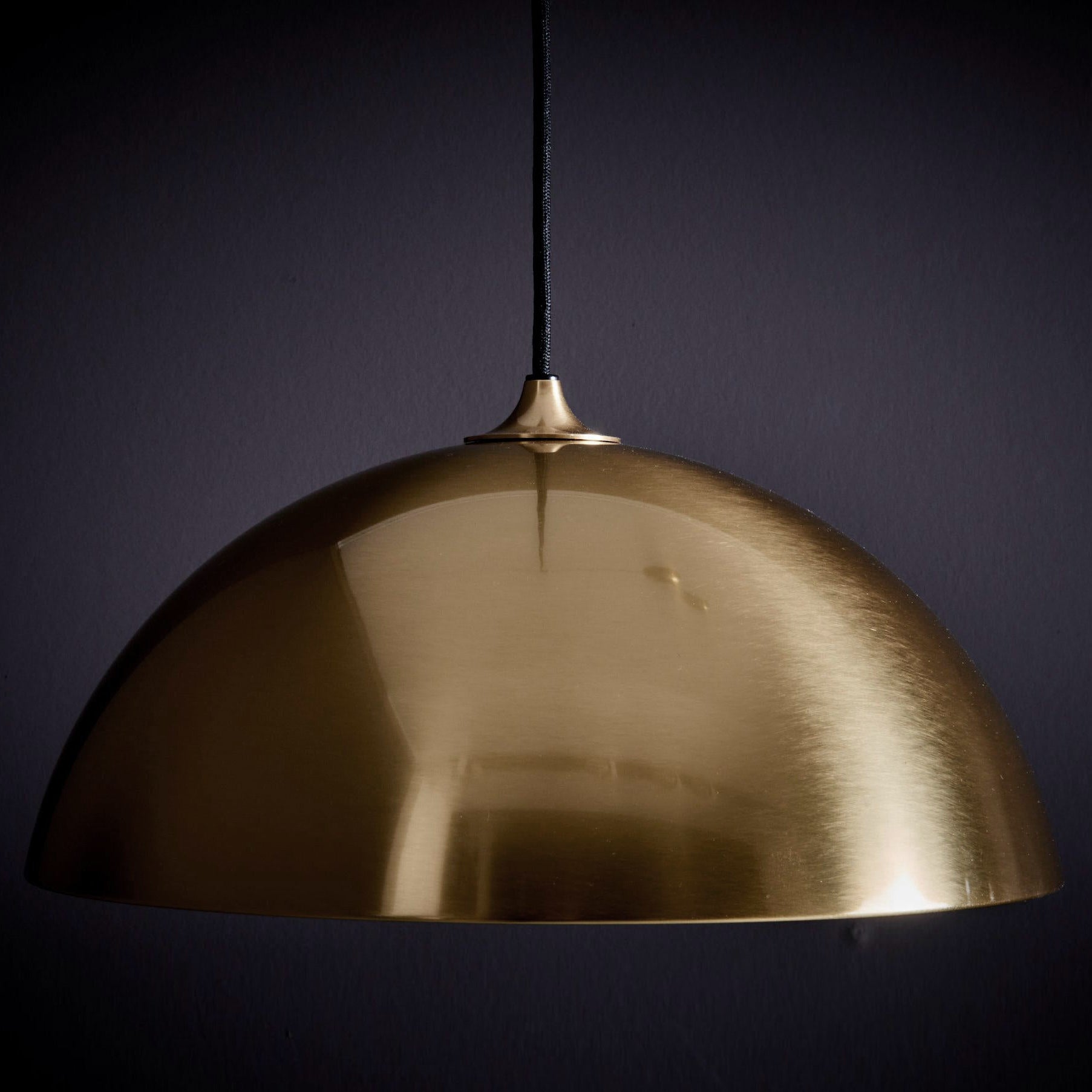 Omen Suspension Dôme Équilibre Laiton Métal Minimaliste Moderne - Neutralighting