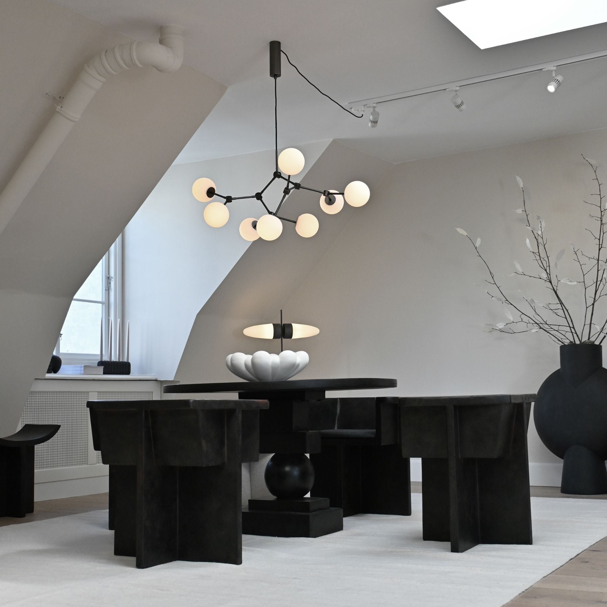 Halo Chandelier Verre Noir Boule Moderne Salon - Neutralighting