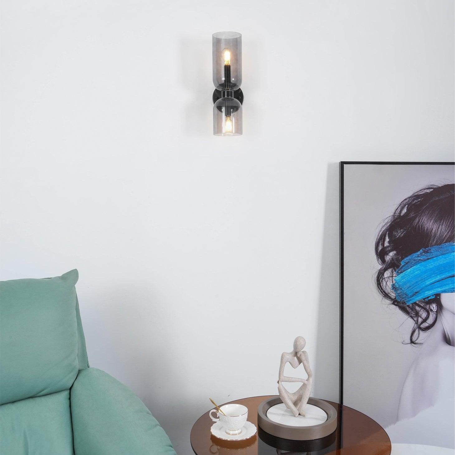 Arisha Double Tête LED Applique Blanc Bleu Métal Verre Chambre à Coucher - Neutralighting