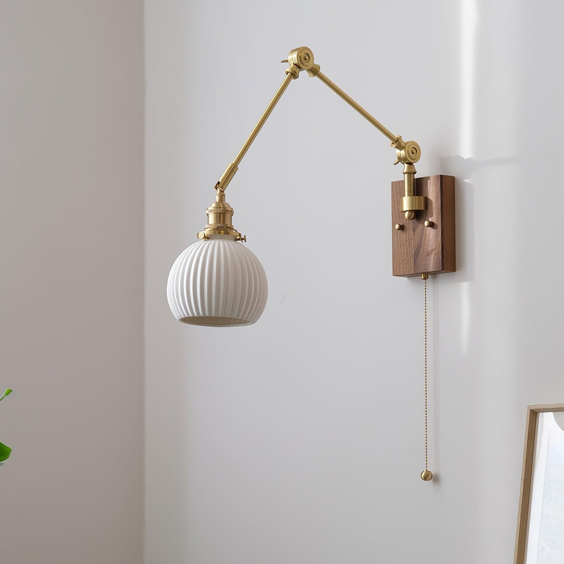 Brione Applique Murale Vintage Bras Pivotant Réglable - Neutralighting