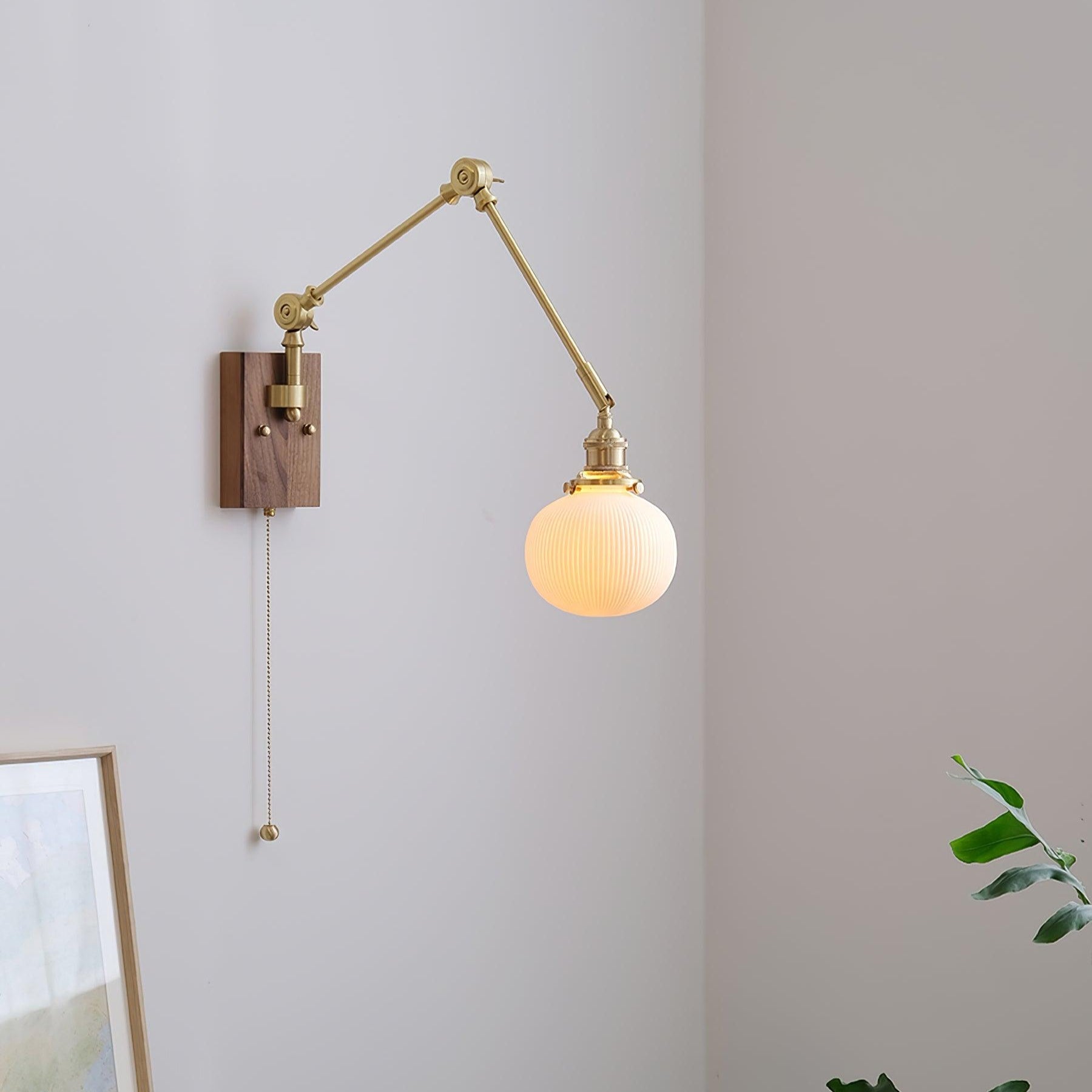 Brione Applique Murale Vintage Bras Pivotant Réglable - Neutralighting