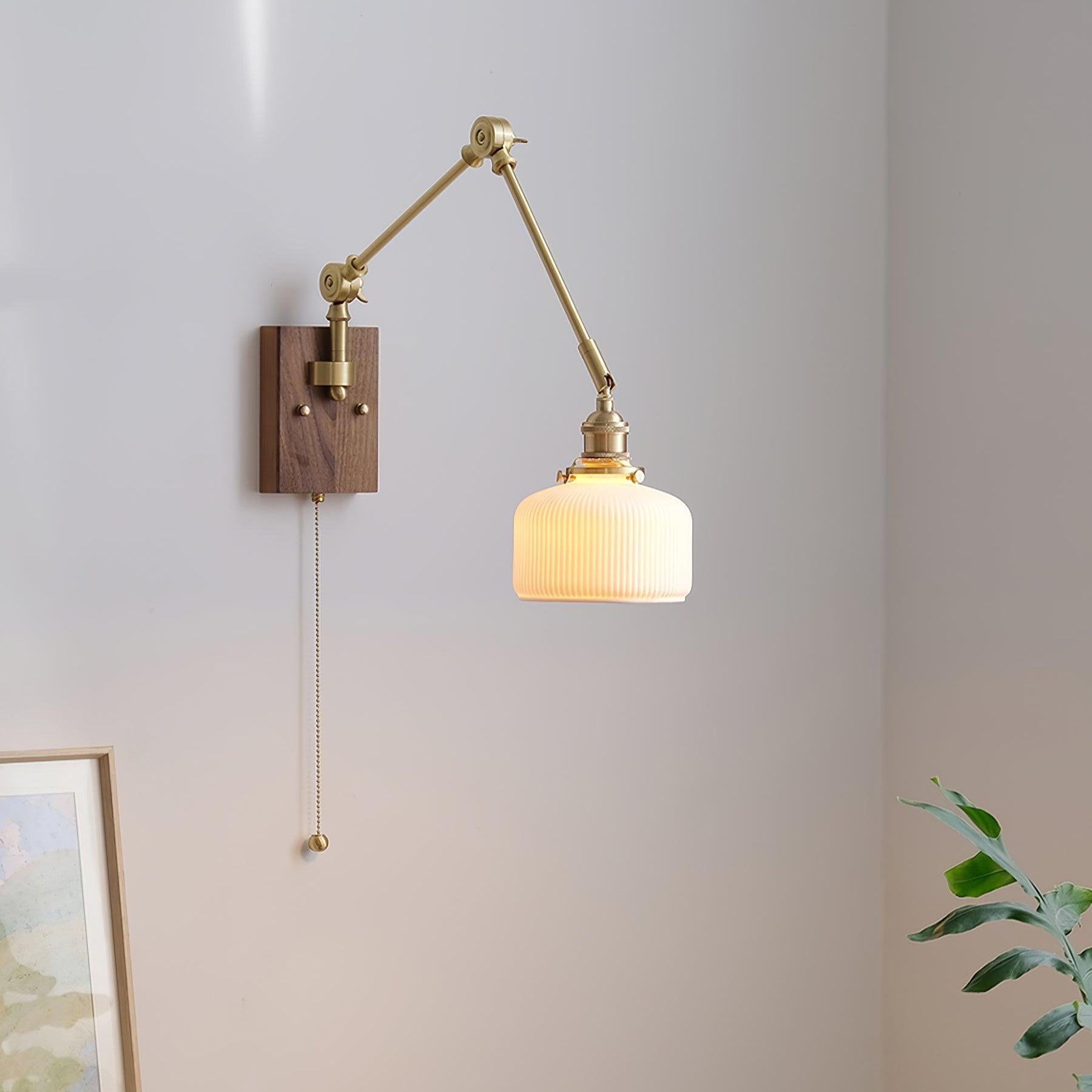 Brione Applique Murale Vintage Bras Pivotant Réglable - Neutralighting