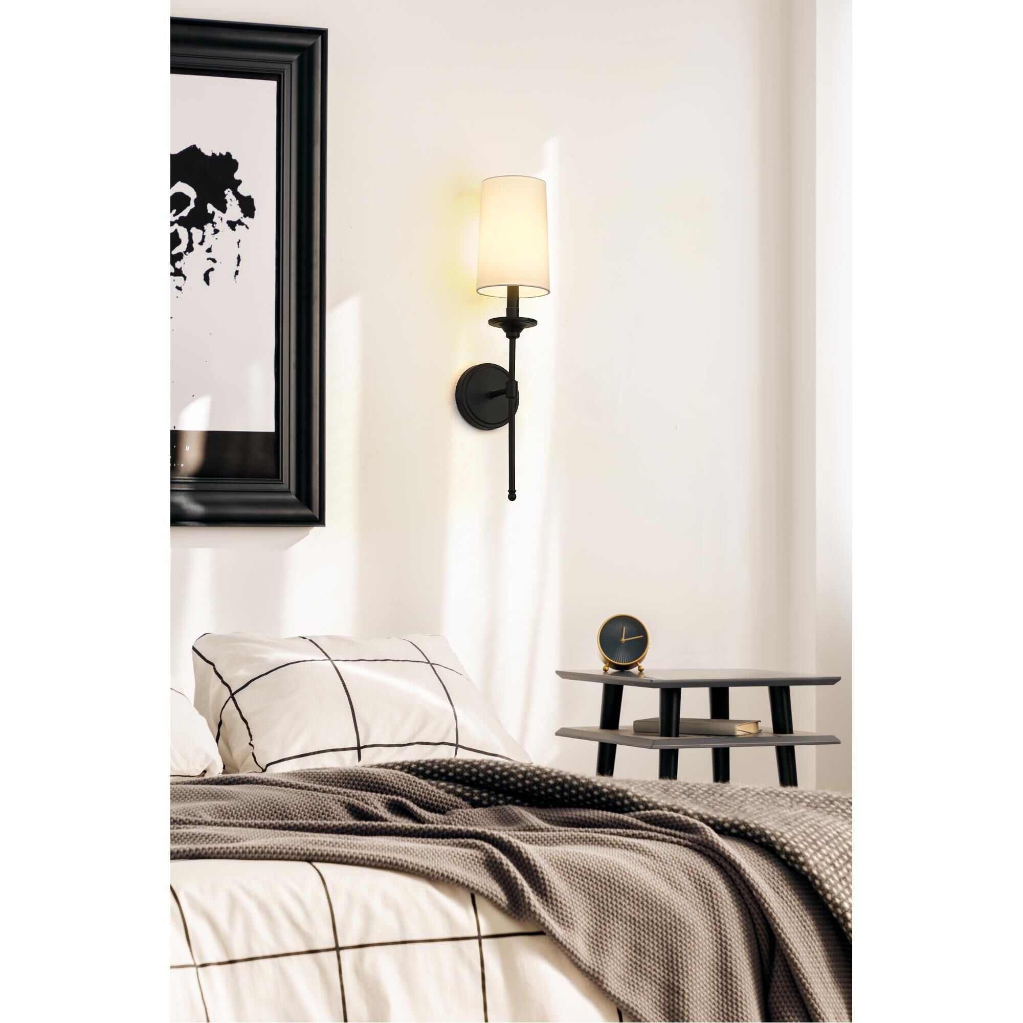 Esileth Applique Murale Laiton Tissu Vintage - Neutralighting