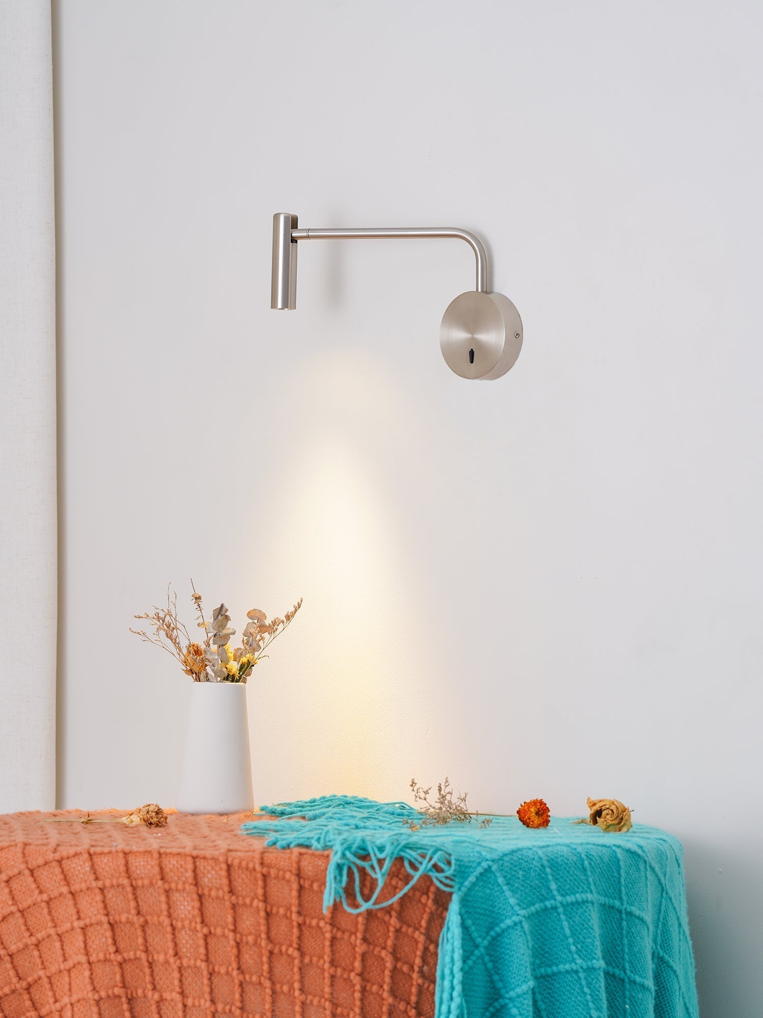 Eda Applique Murale Minimaliste Disque LED - Neutralighting