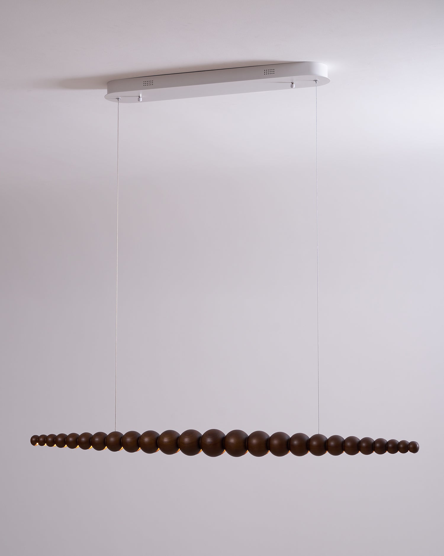 Arbor Chandelier Minimaliste en Bois Noyer - Neutralighting