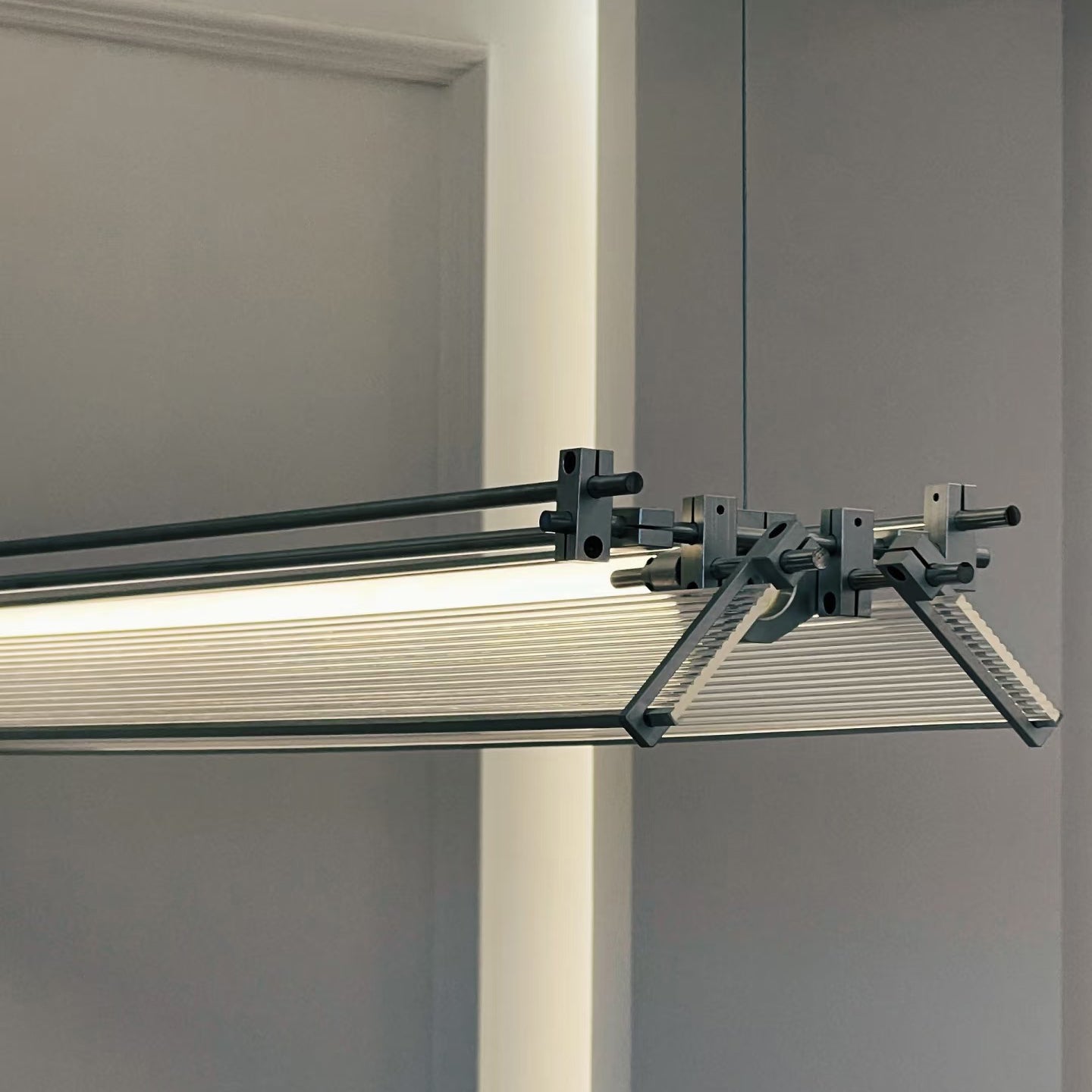 Filtro Suspension LED Métal Verre Moderne Minimaliste - Neutralighting