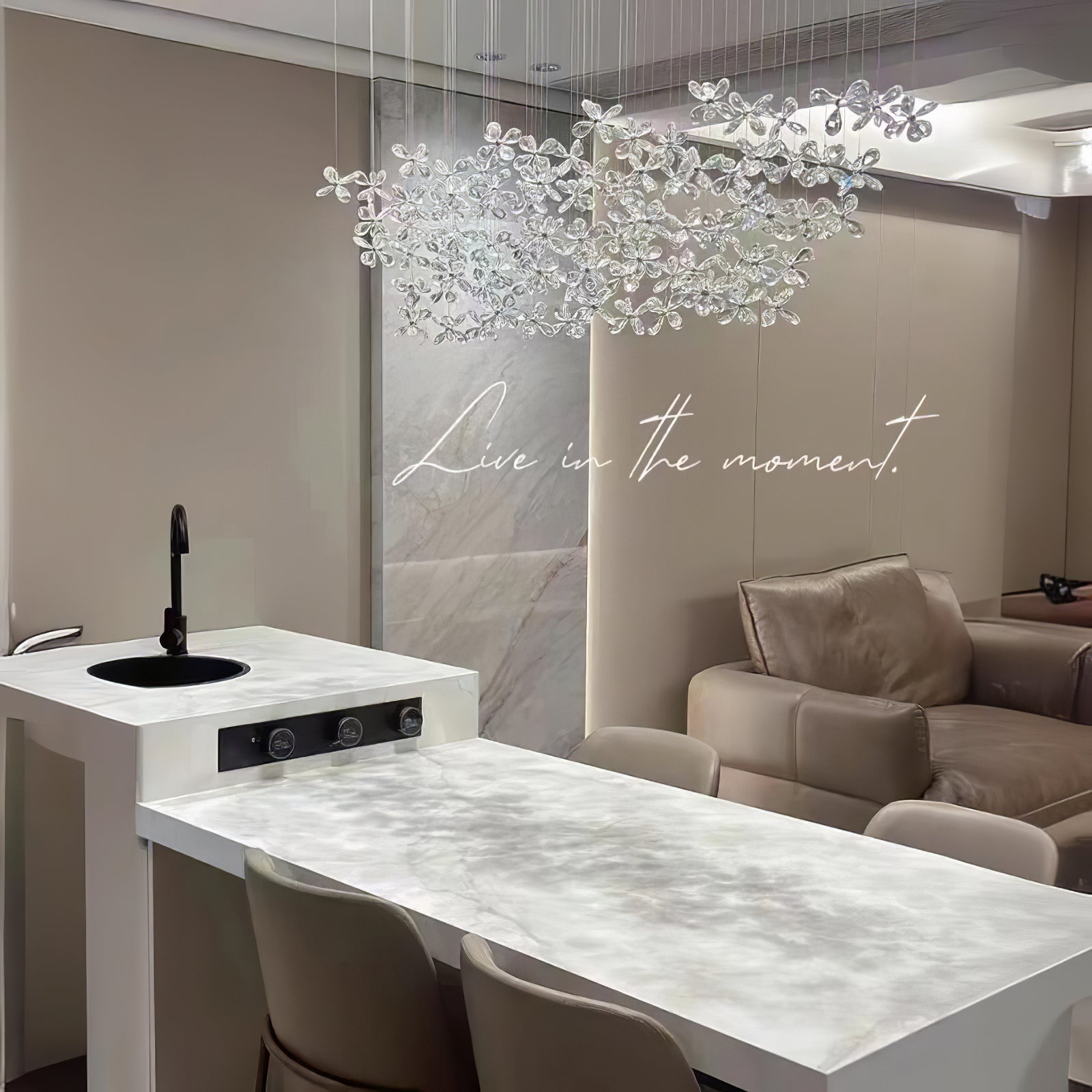 Lustra Chandelier Cristal Papillon Bouquet Floral - Neutralighting