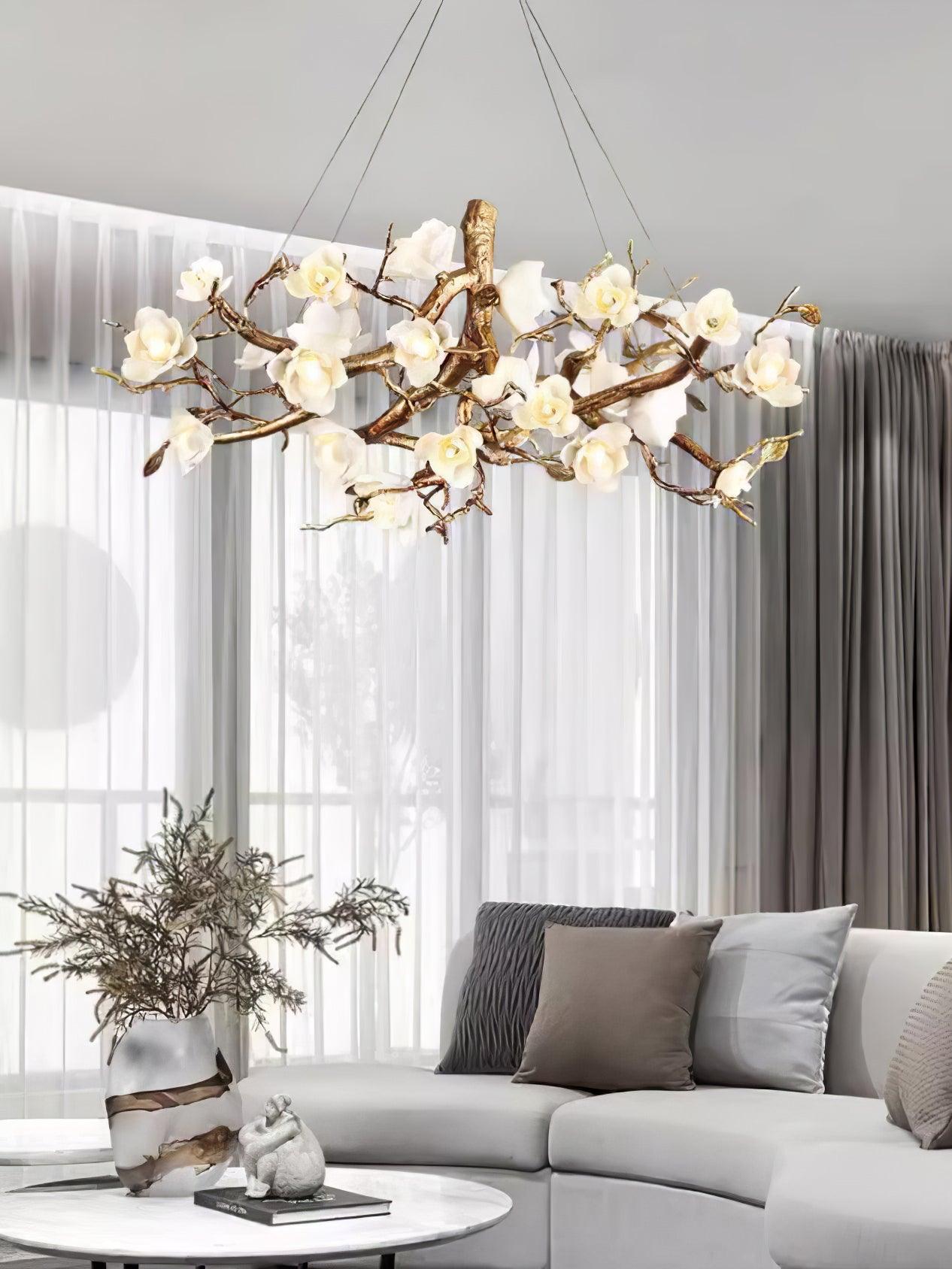 Avaros Lustre en céramique et laiton de luxe postmoderne avec branches fleuries - Neutralighting