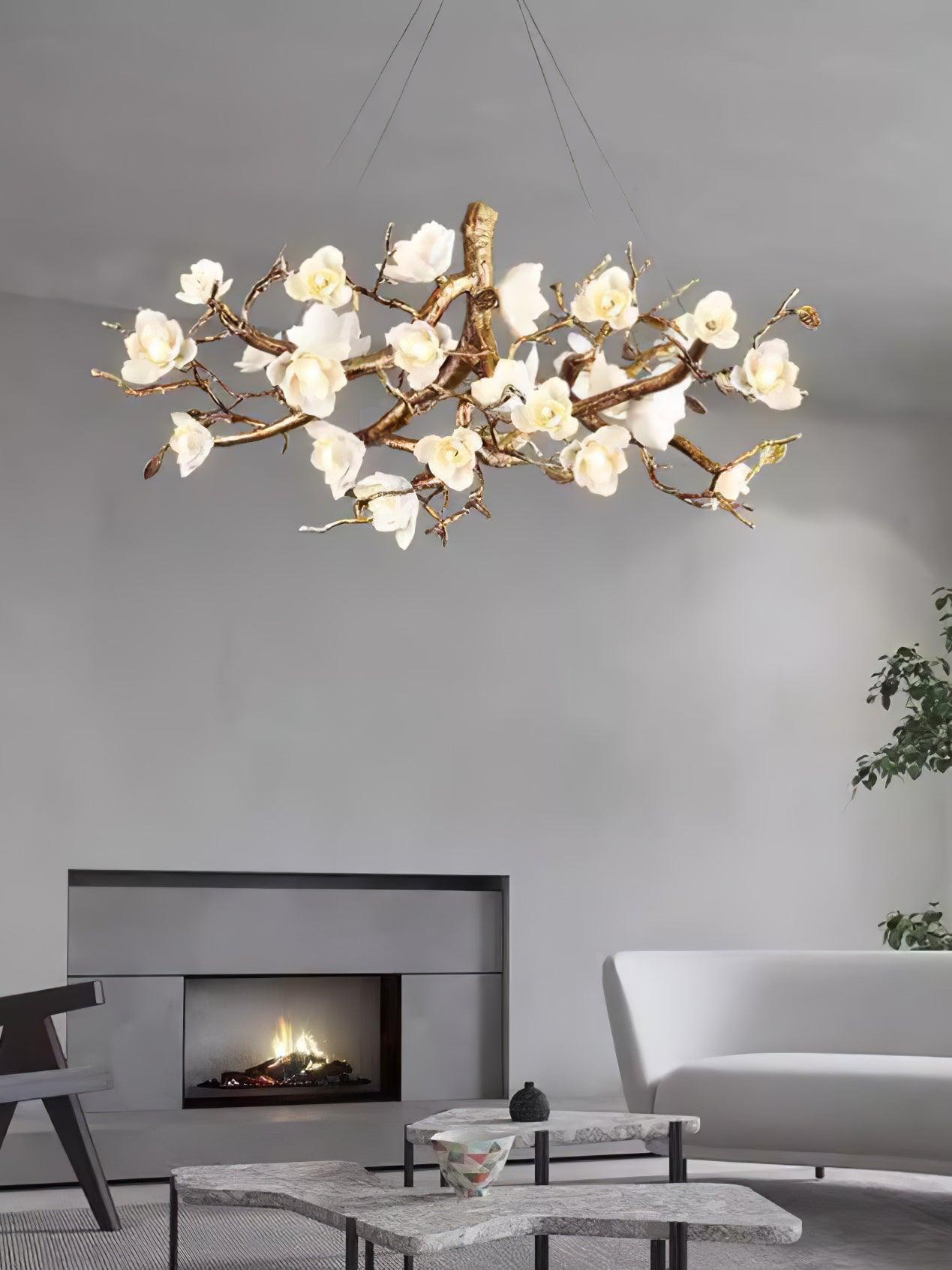 Avaros Lustre en céramique et laiton de luxe postmoderne avec branches fleuries - Neutralighting