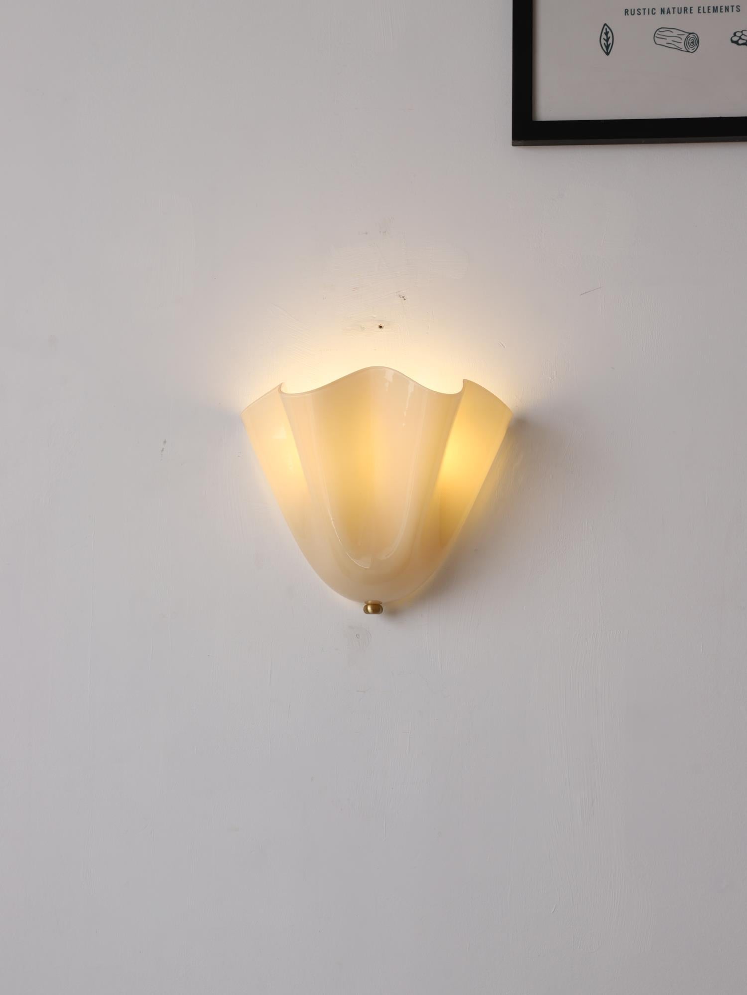 Ulcarisra Applique Murale Verre Métal Créativité Individuelle - Neutralighting