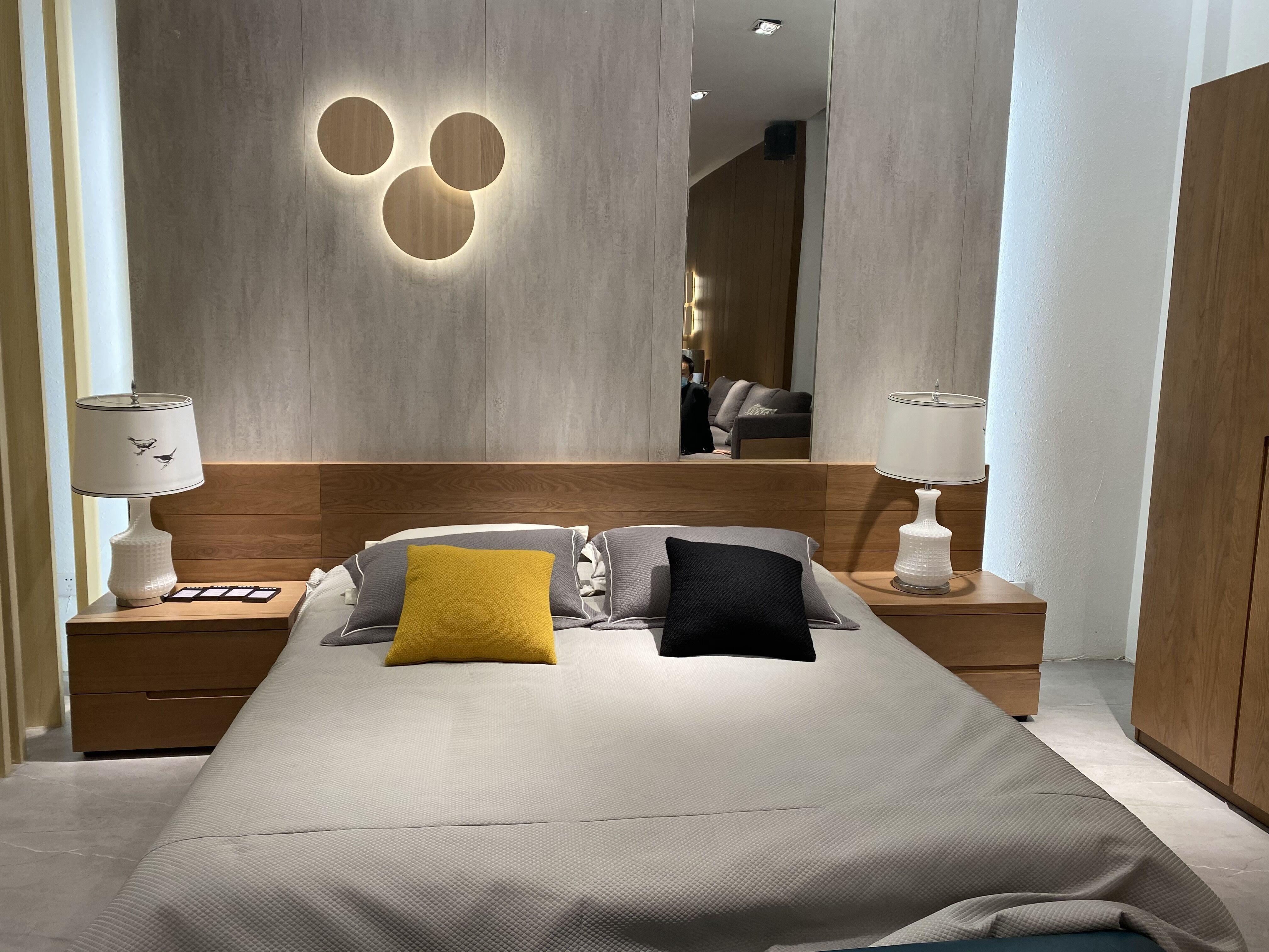 Megan Applique murale à disque géométrique - Neutralighting