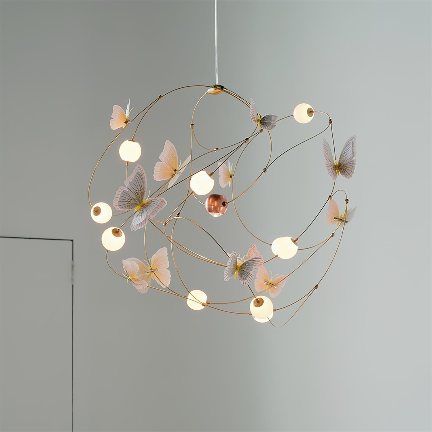 Flutterveil Chandelier Papillon Rêveur - Neutralighting
