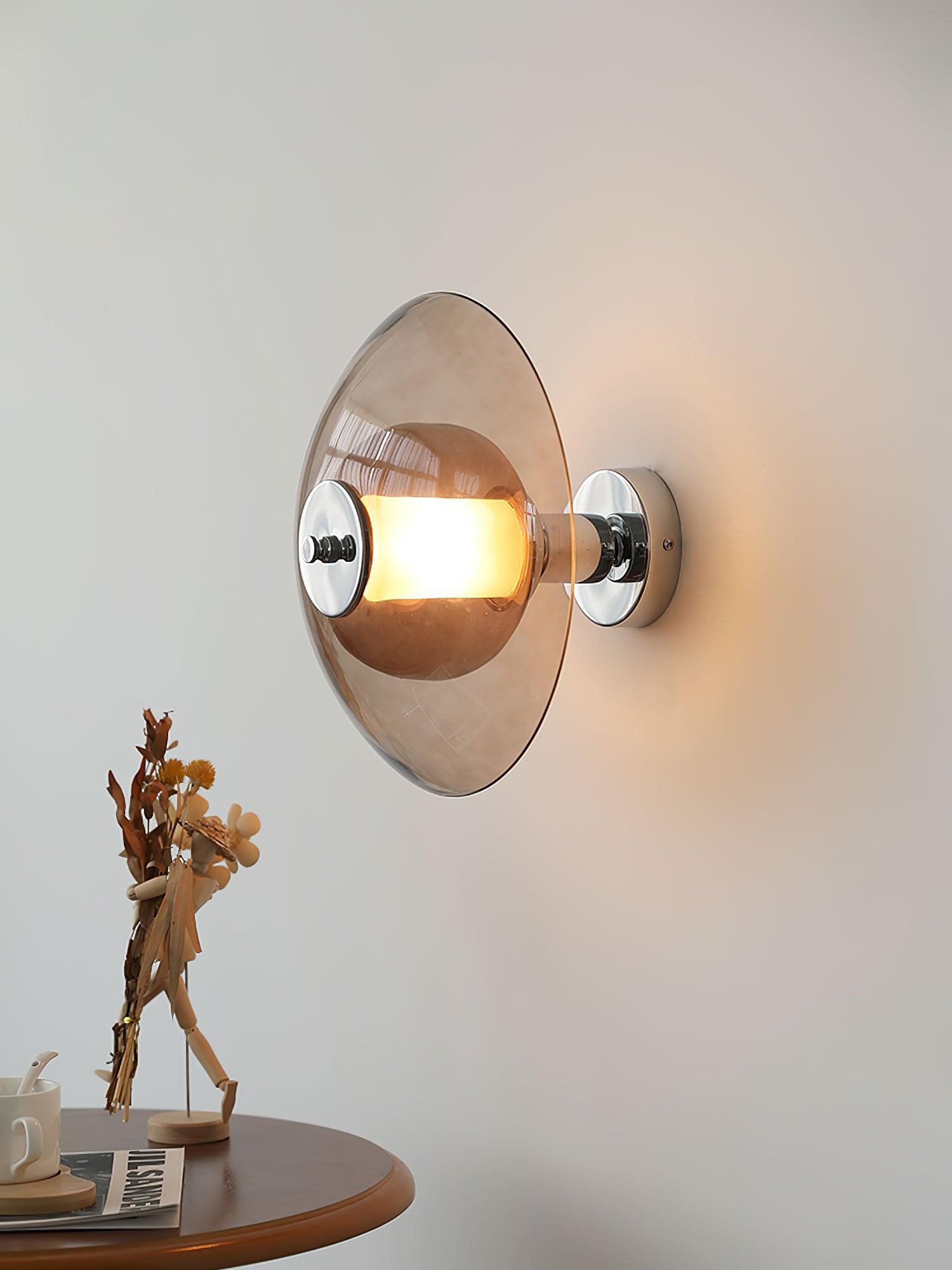Cocarir Nordic Art Flying Saucer Plug-in Wall Light - Neutralighting