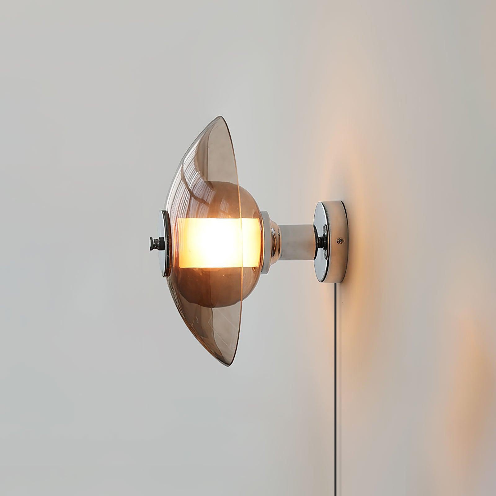 Cocarir Nordic Art Flying Saucer Plug-in Wall Light - Neutralighting