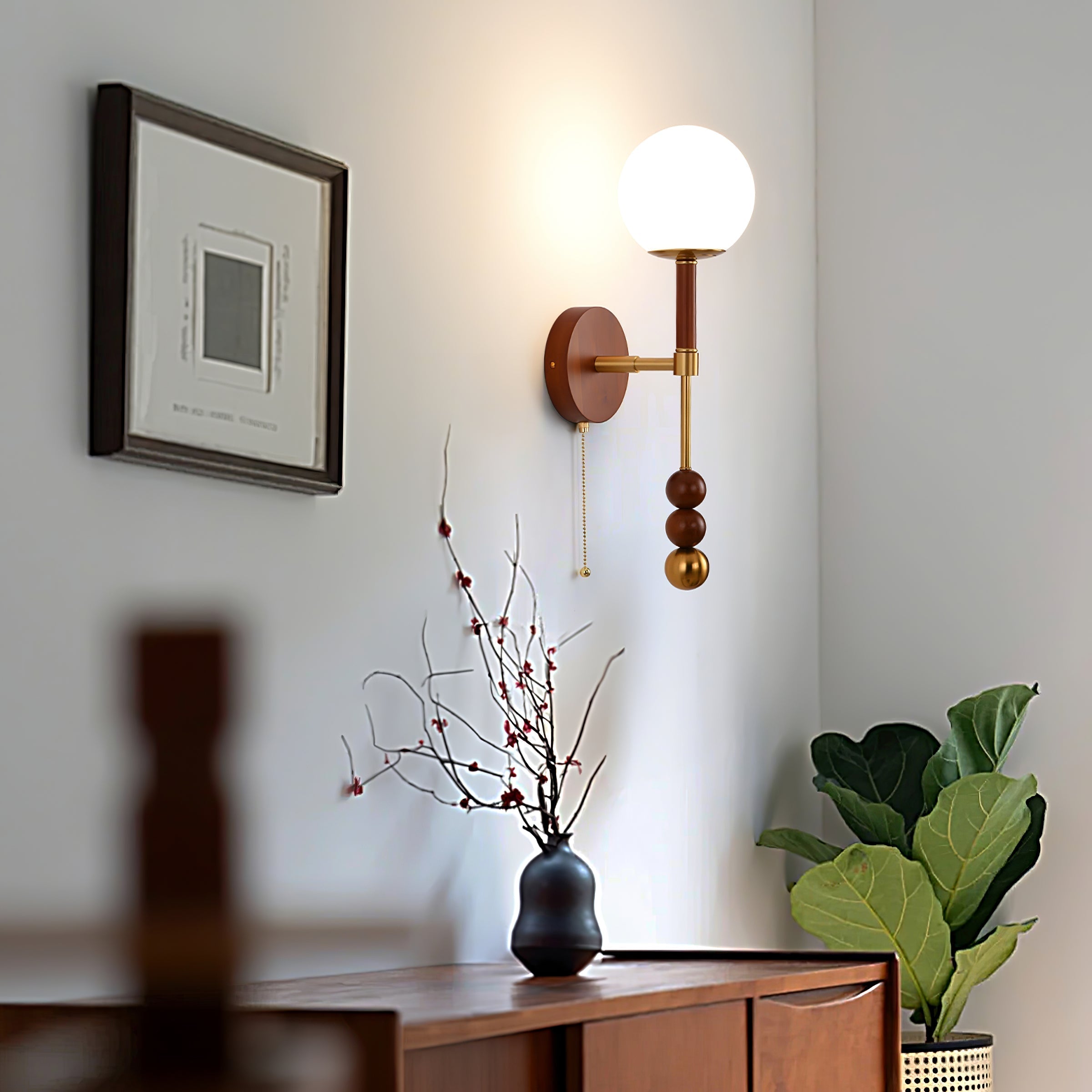 Hilda Roma Elegance Wood Sconce Wall lamp - Neutralighting