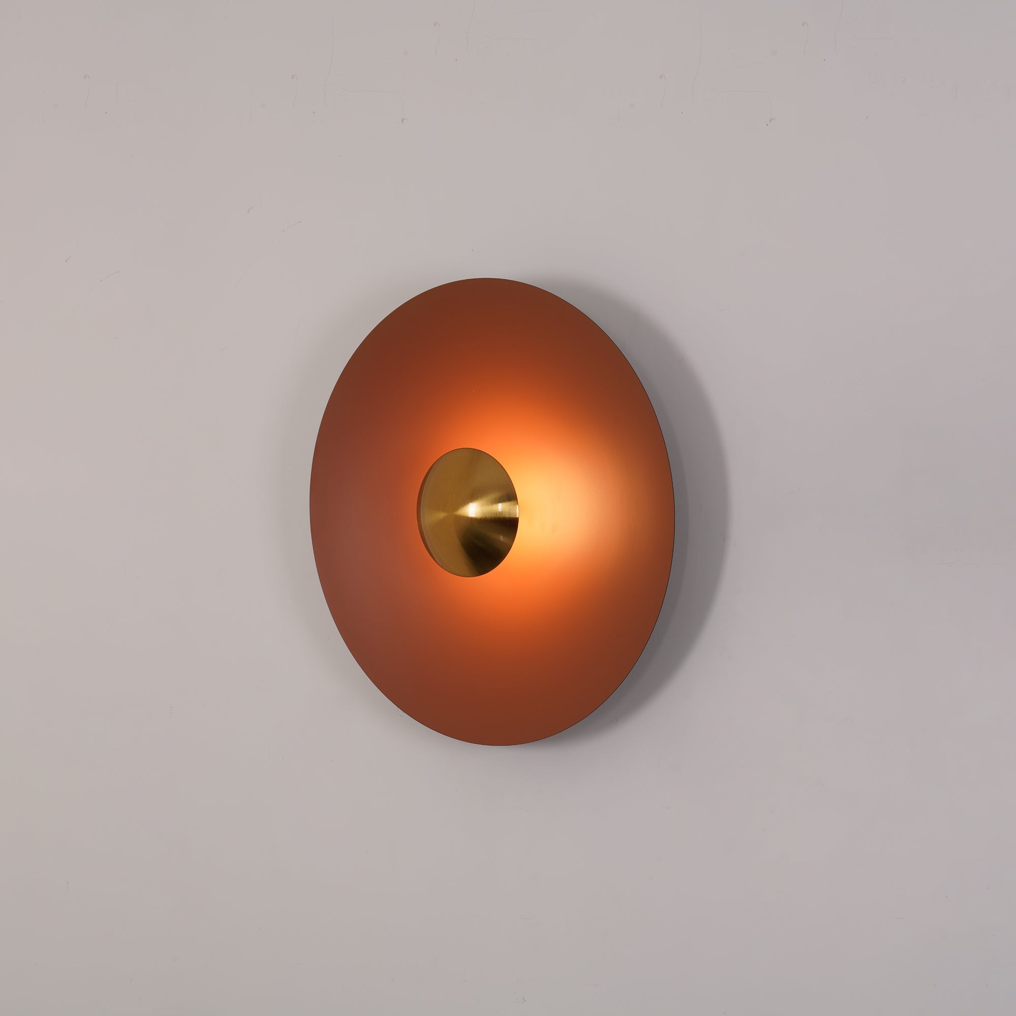 Peacemaker Elegance Simplicity Glow Wall Light - Neutralighting