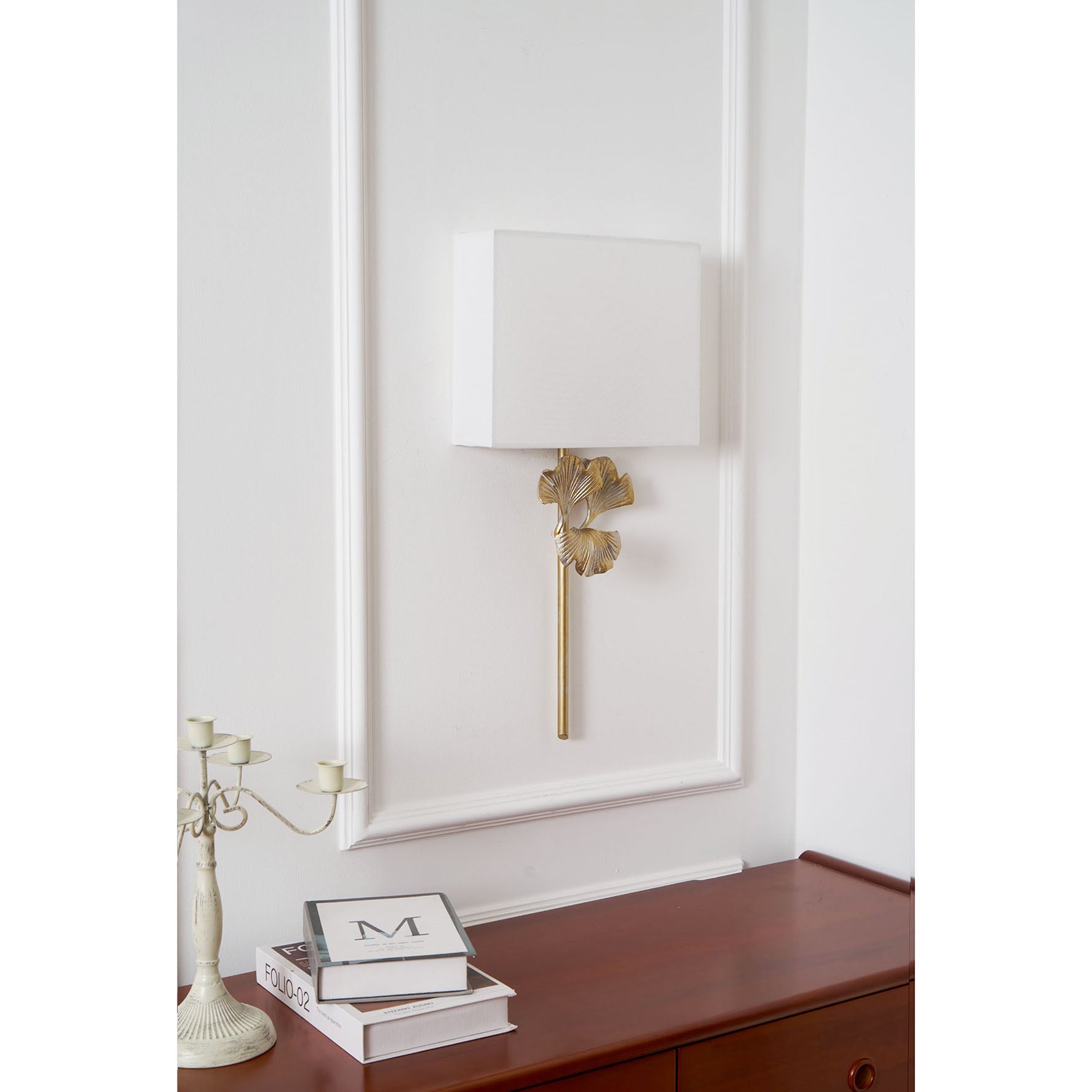 Velaeyra Applique Murale En Tissu Et Laiton Individual Creativity - Neutralighting