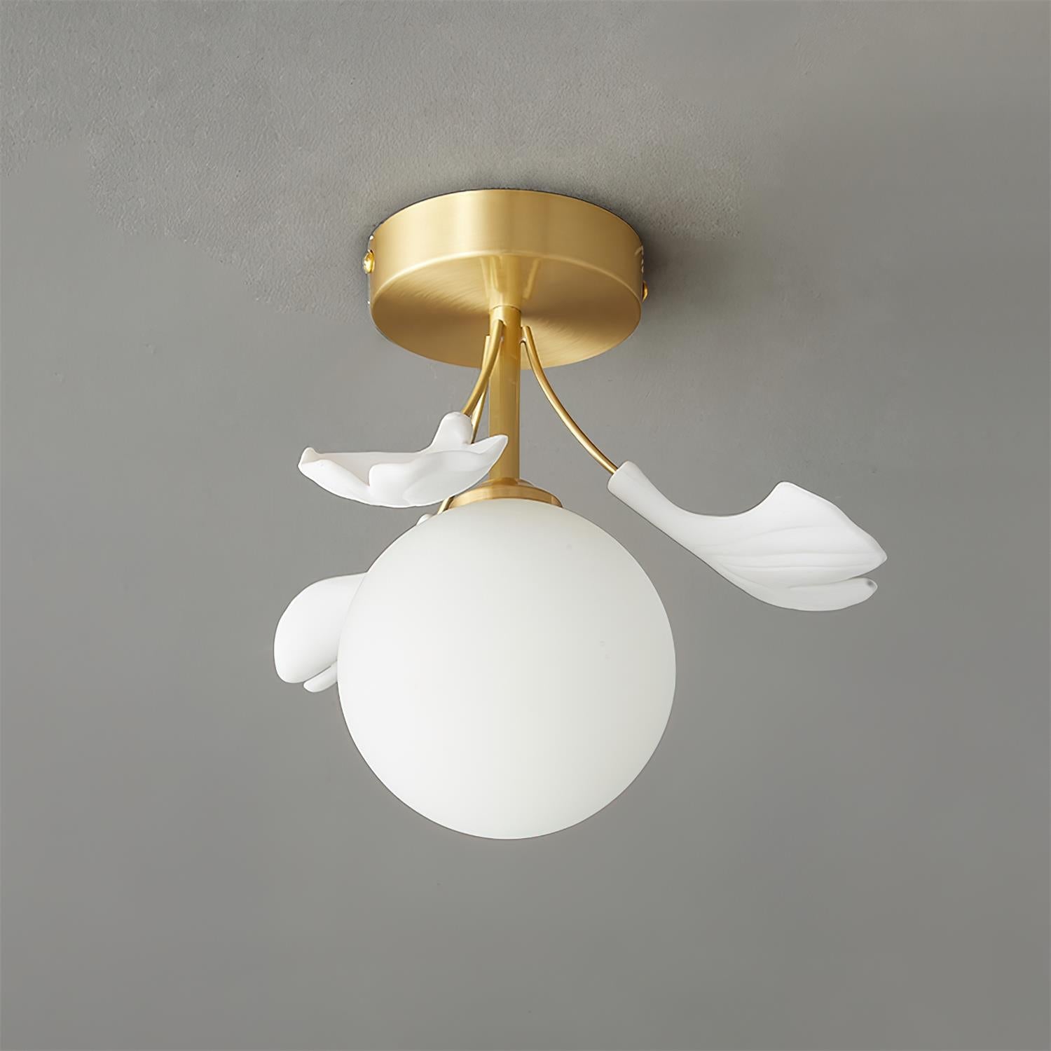 Ginkgo Lustre Plafonnier Rosalia Feuille de Ginkgo Base Dorée - Neutralighting