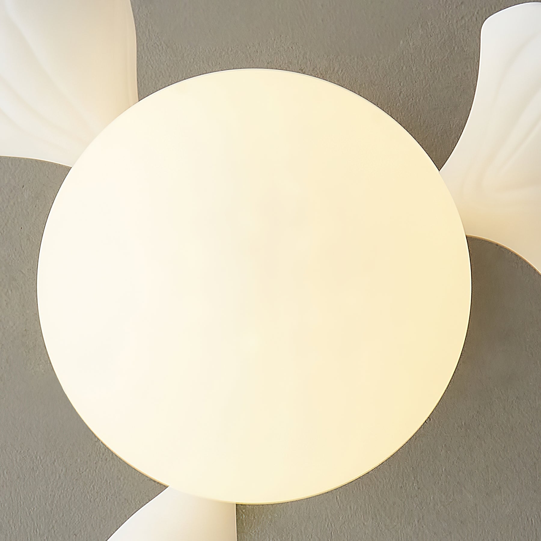 Ginkgo Rosalia Plafonnier Feuille Pétale Laiton Moderne - Neutralighting