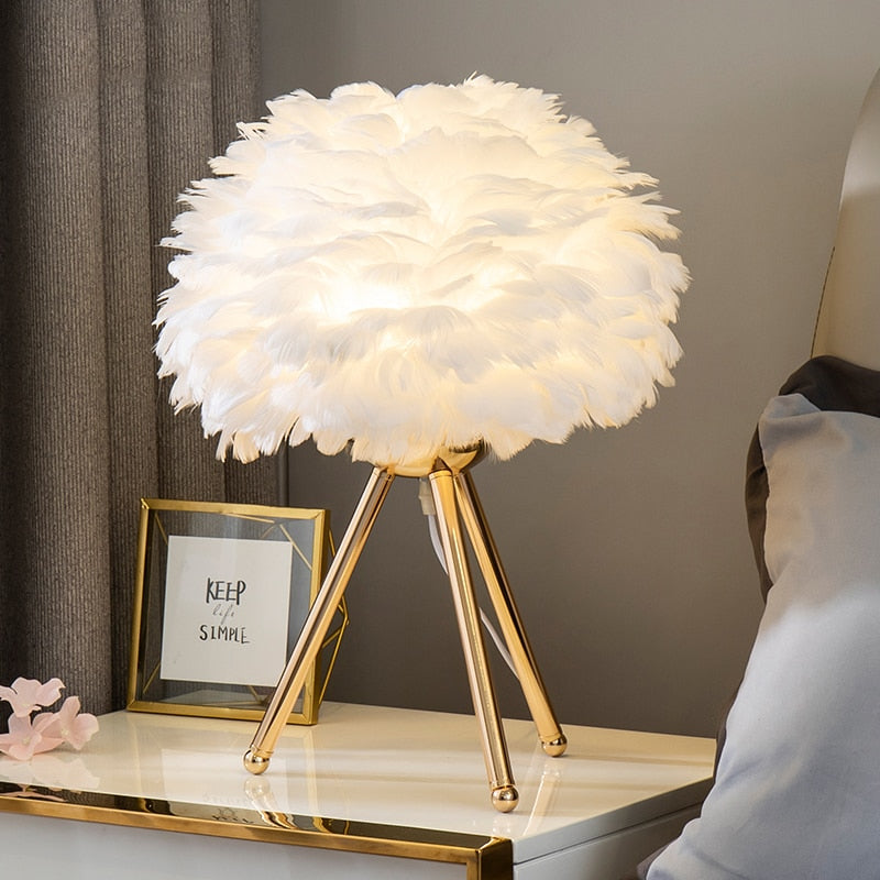 O'Moore Lampe de Table Fleur Nordique, Plume/Métal, Chambre - Neutralighting