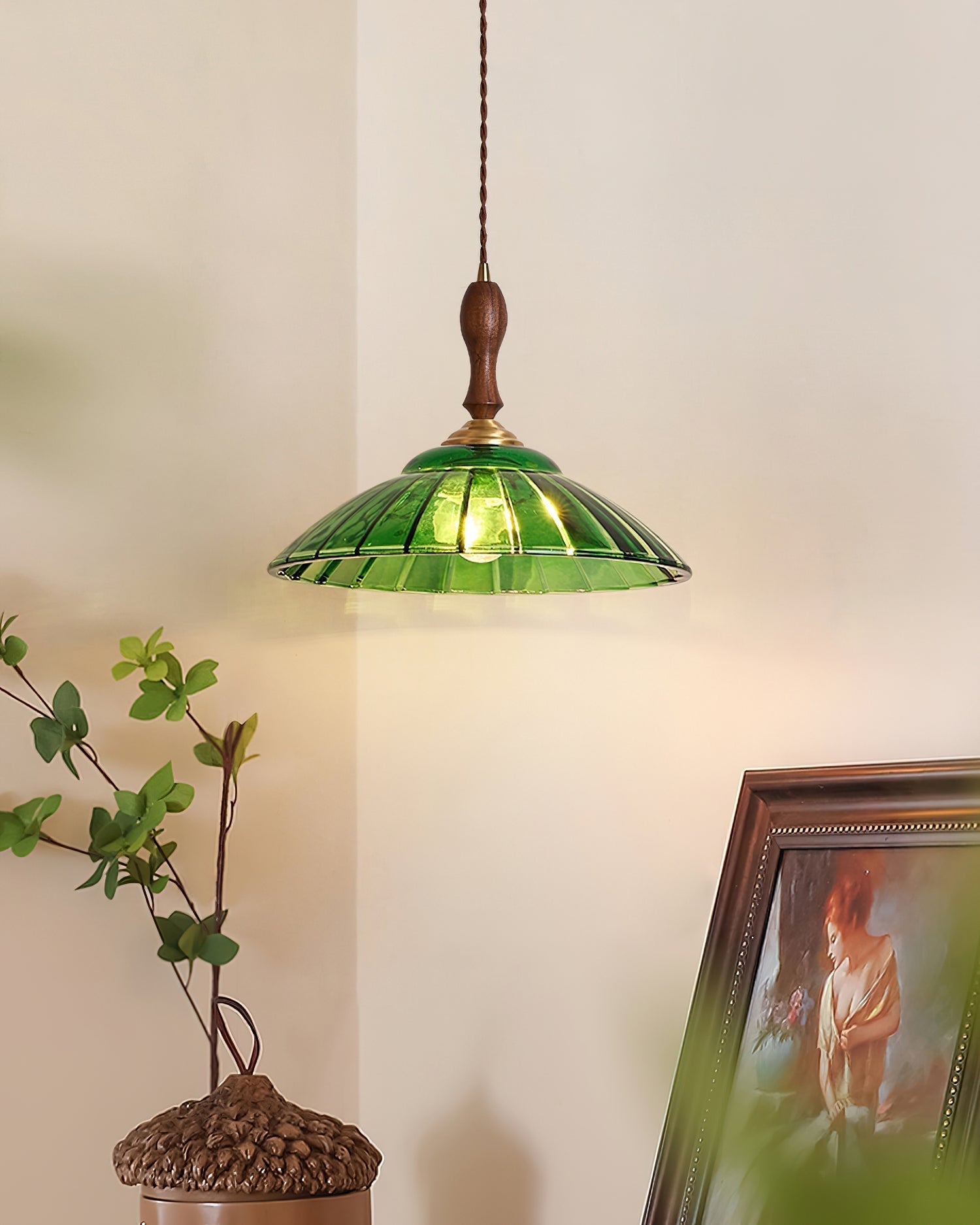 Nolyn Vintage-Fluted Glass Pendant Lamp - Letslighting