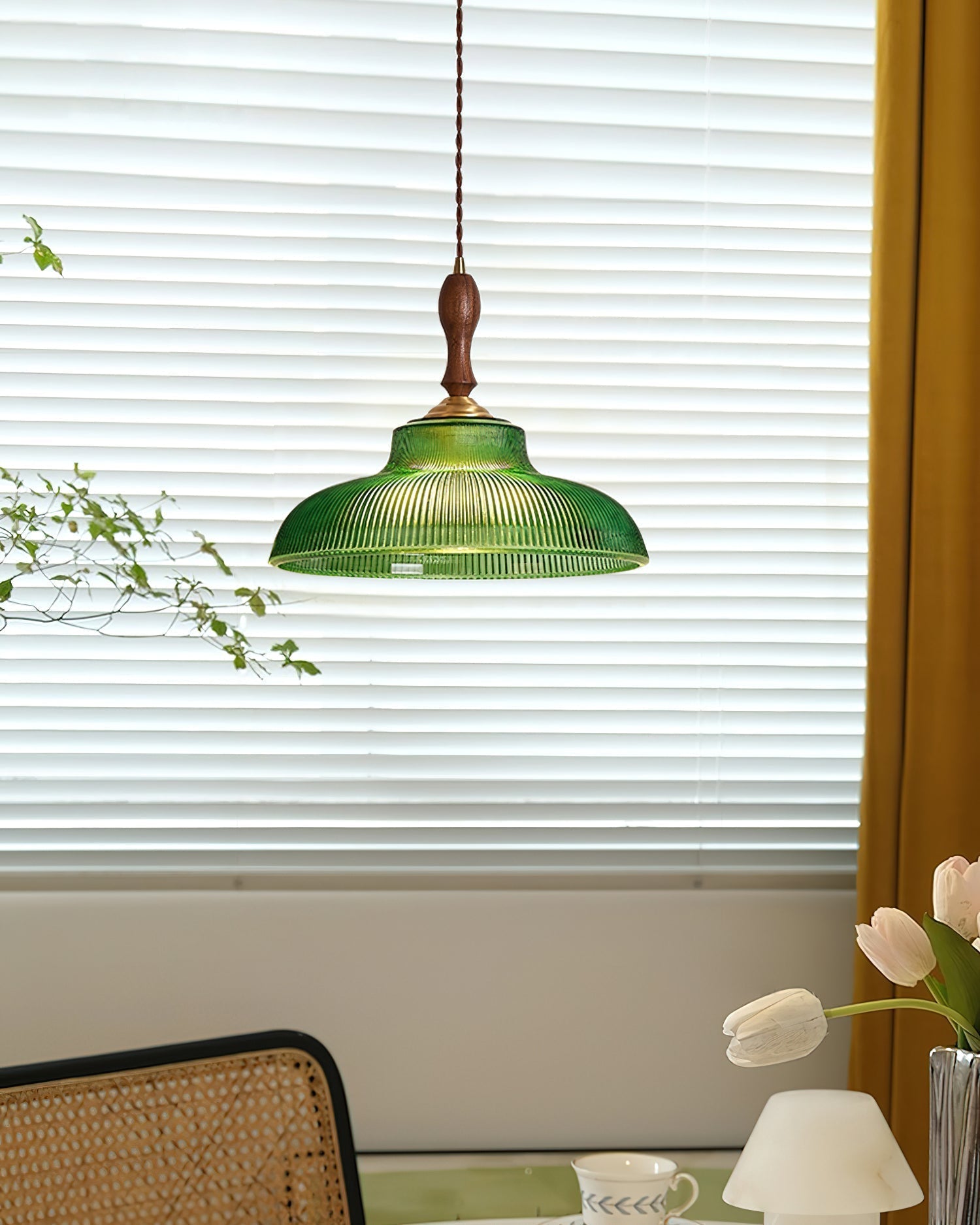 Nolyn Vintage-Fluted Glass Pendant Lamp - Letslighting
