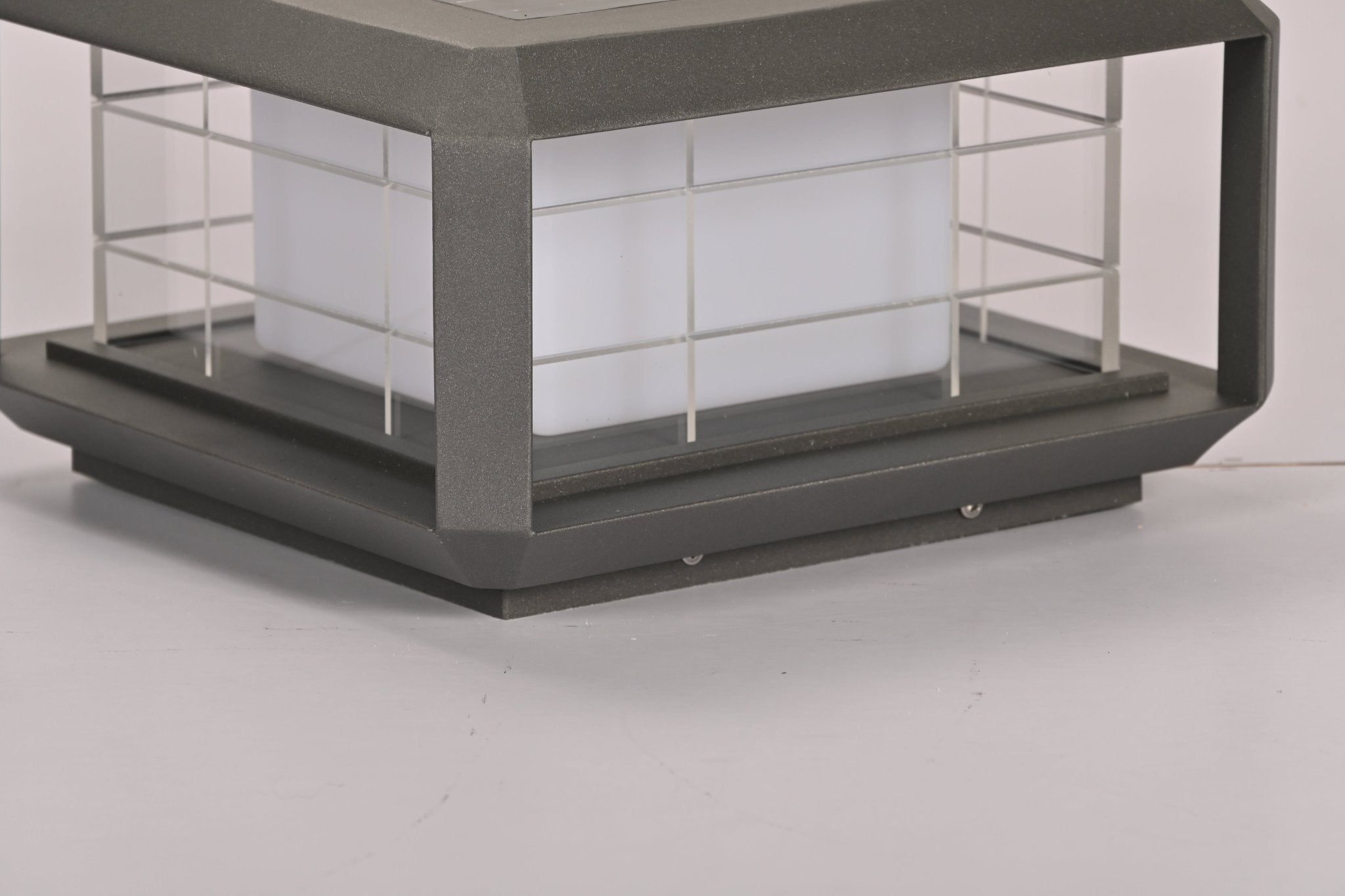 Grid Lampe Solaire en Métal Extérieure - Neutralighting